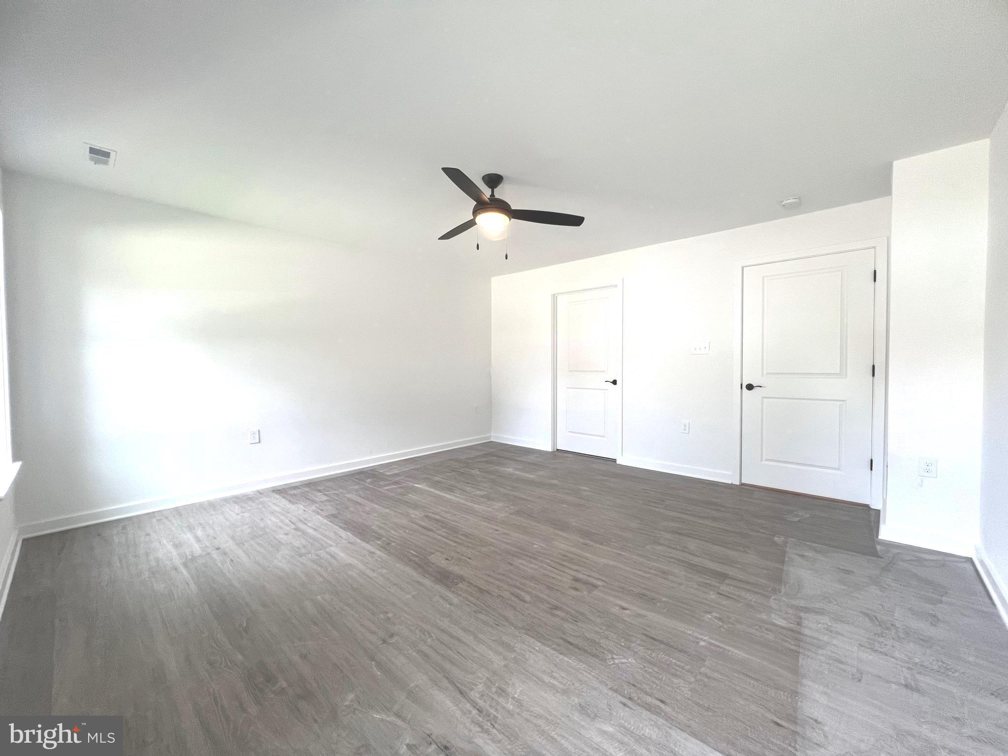 THE VILLAS AT WARM SPRINGS - Residential