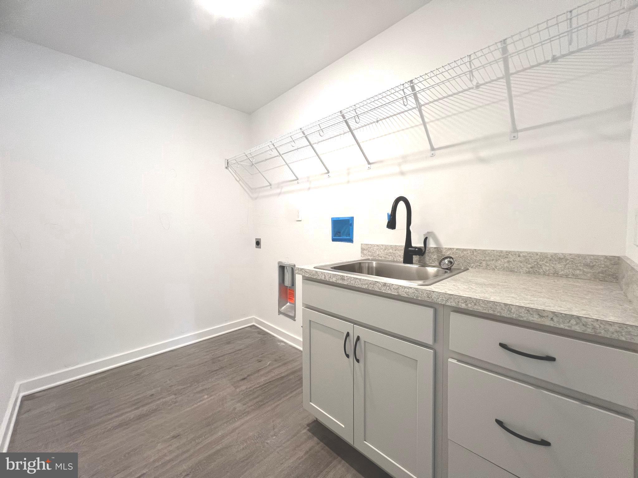 THE VILLAS AT WARM SPRINGS - Residential