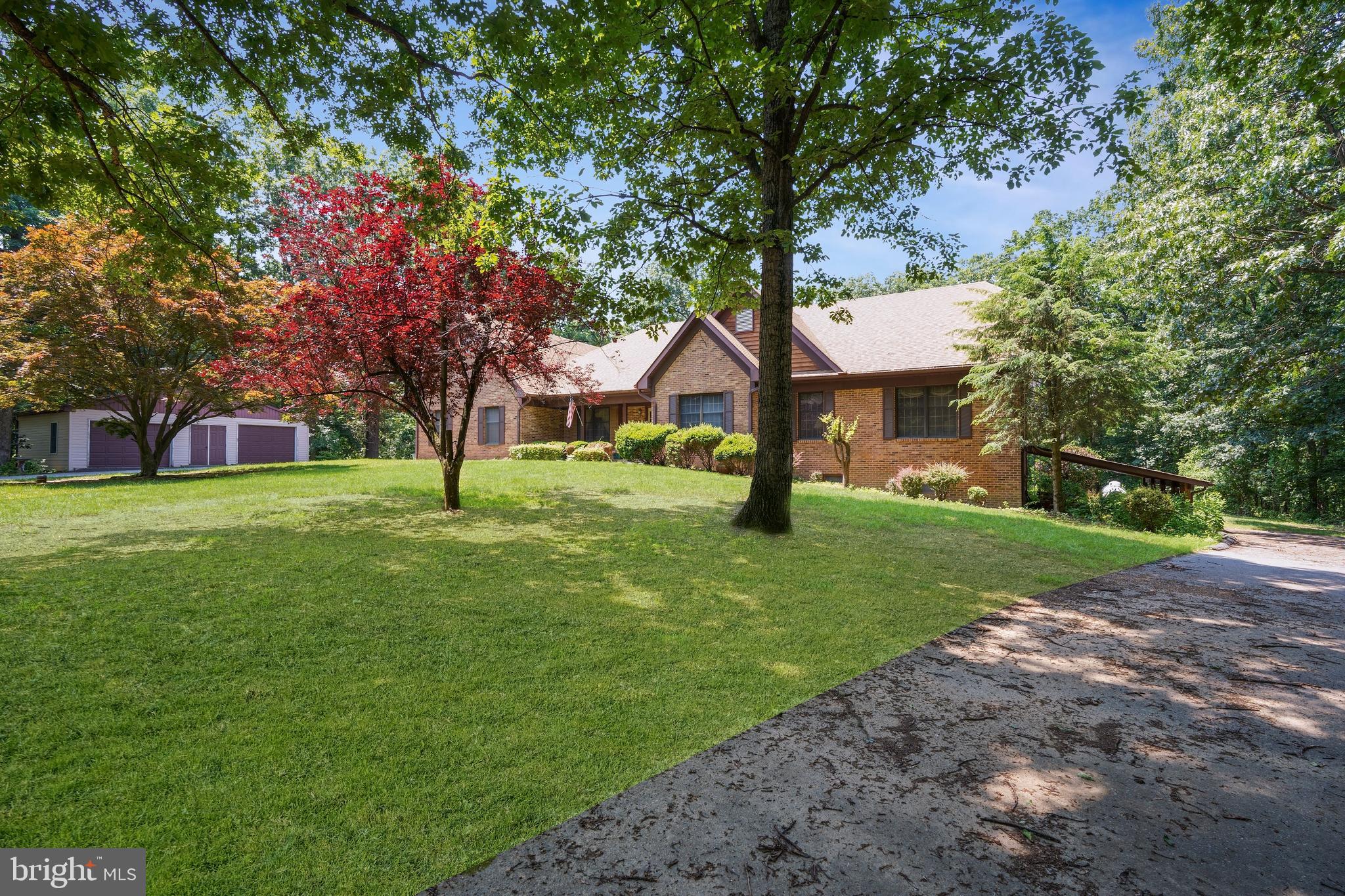 12810 KENDING LANE