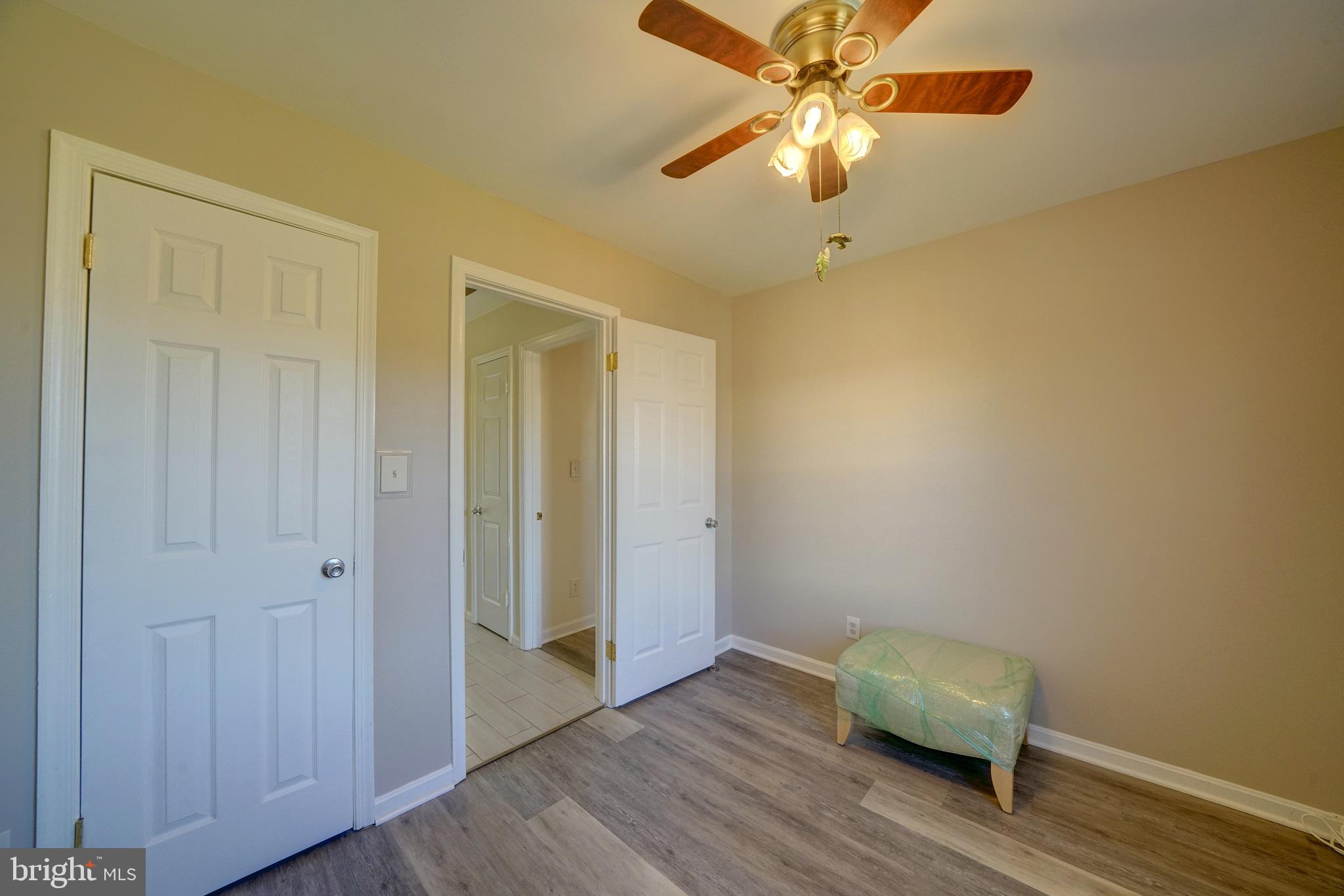 SURRATTS VILLAGE - Residential Lease