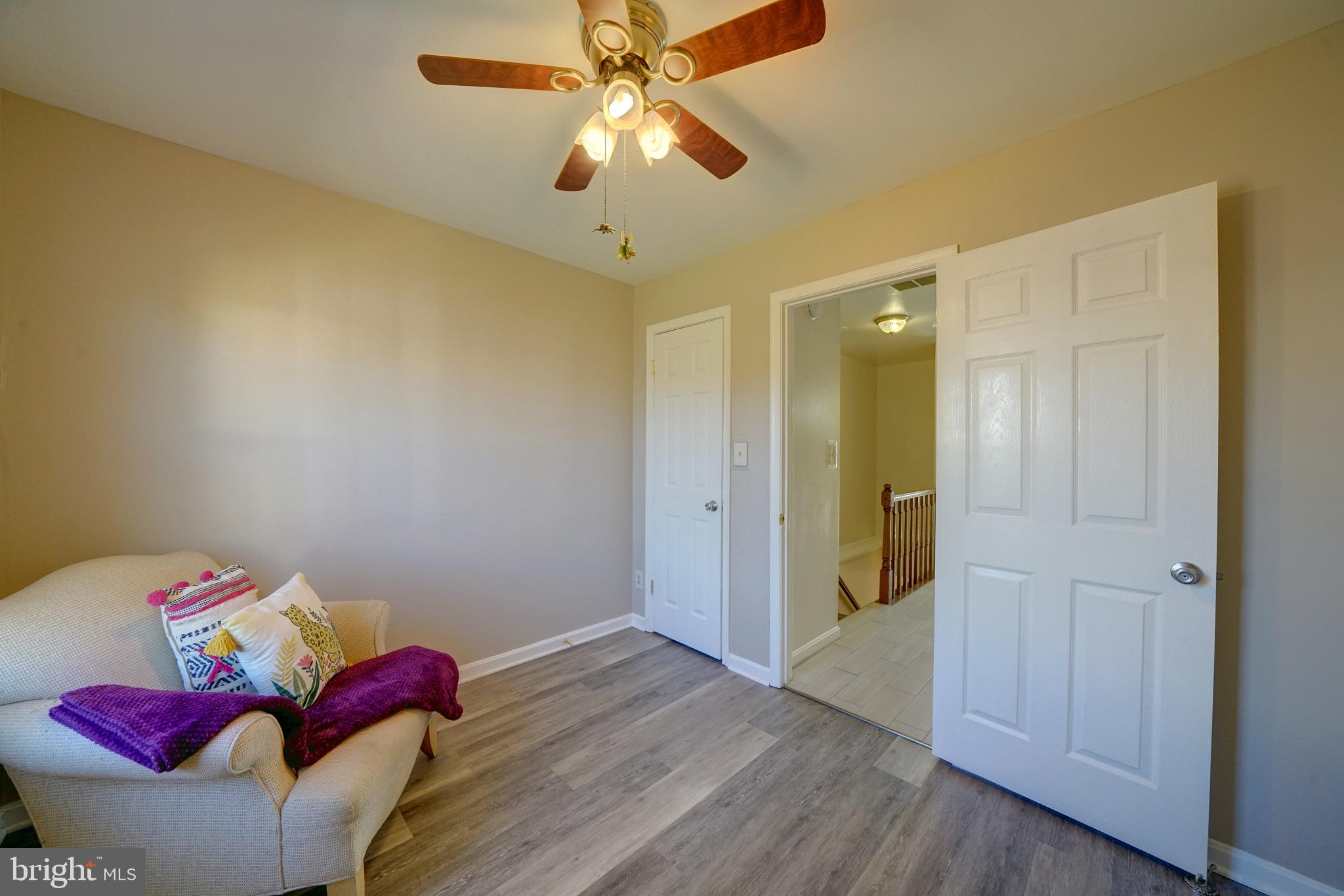 SURRATTS VILLAGE - Residential Lease