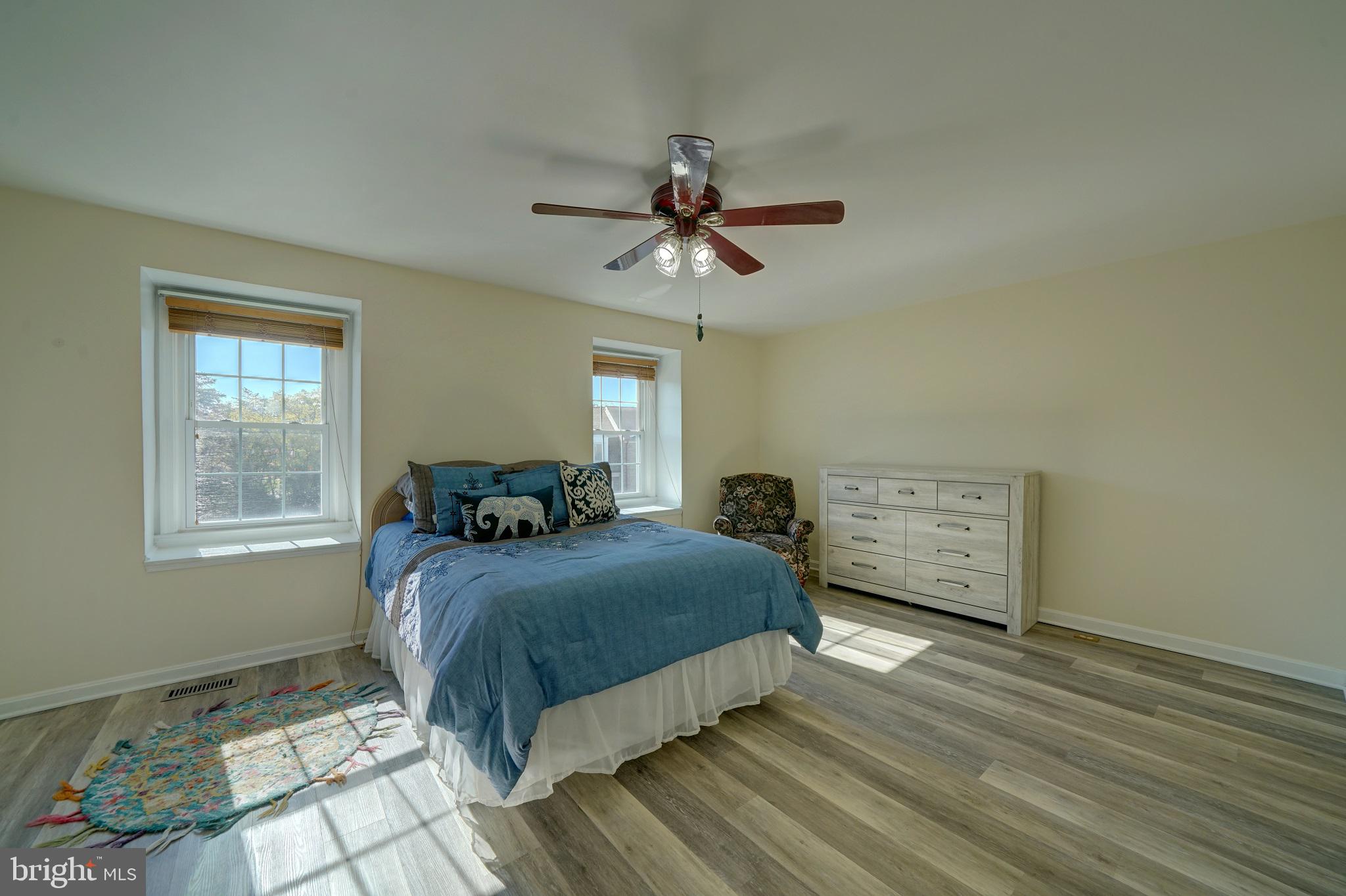 SURRATTS VILLAGE - Residential Lease