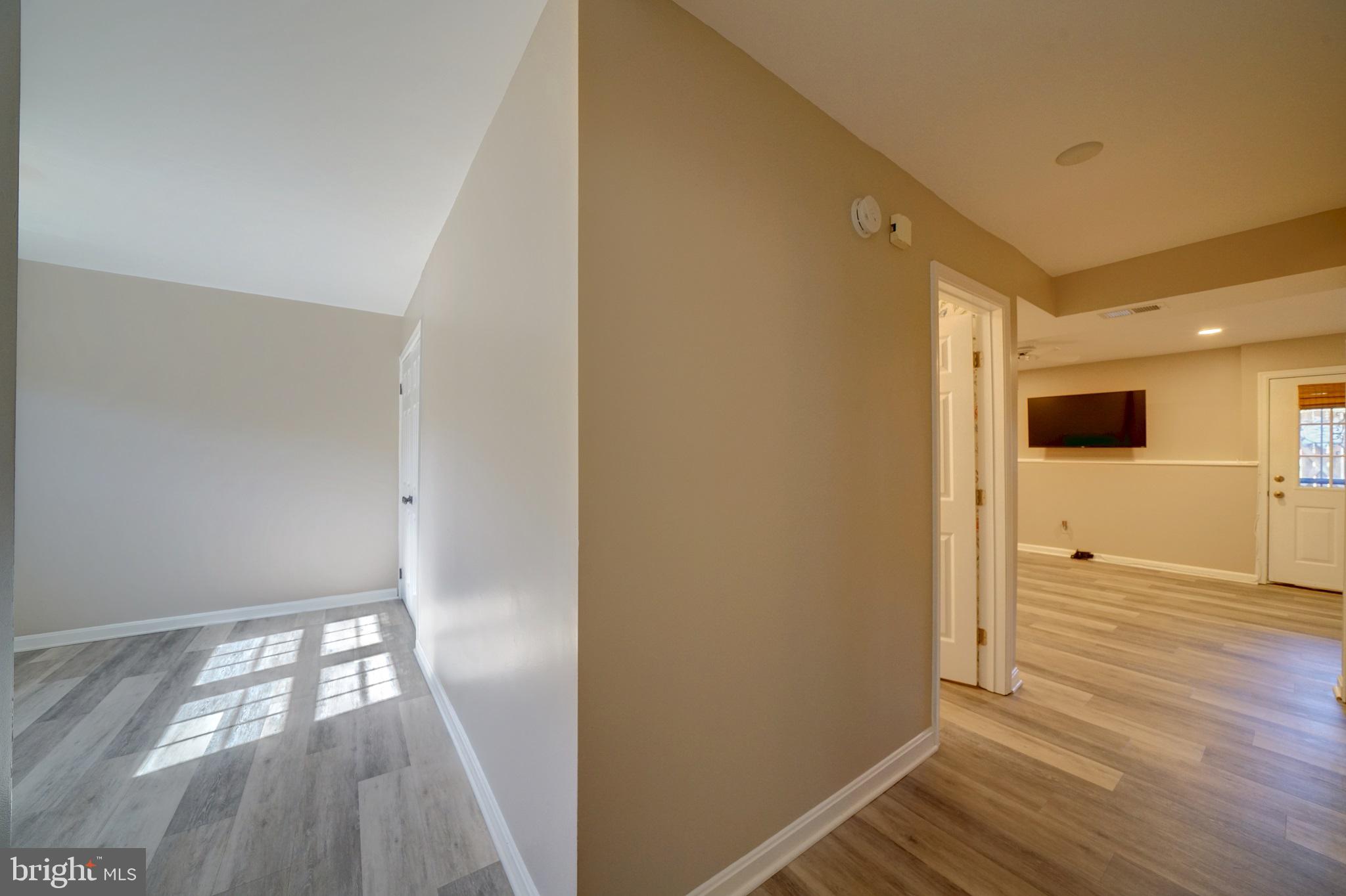 SURRATTS VILLAGE - Residential Lease