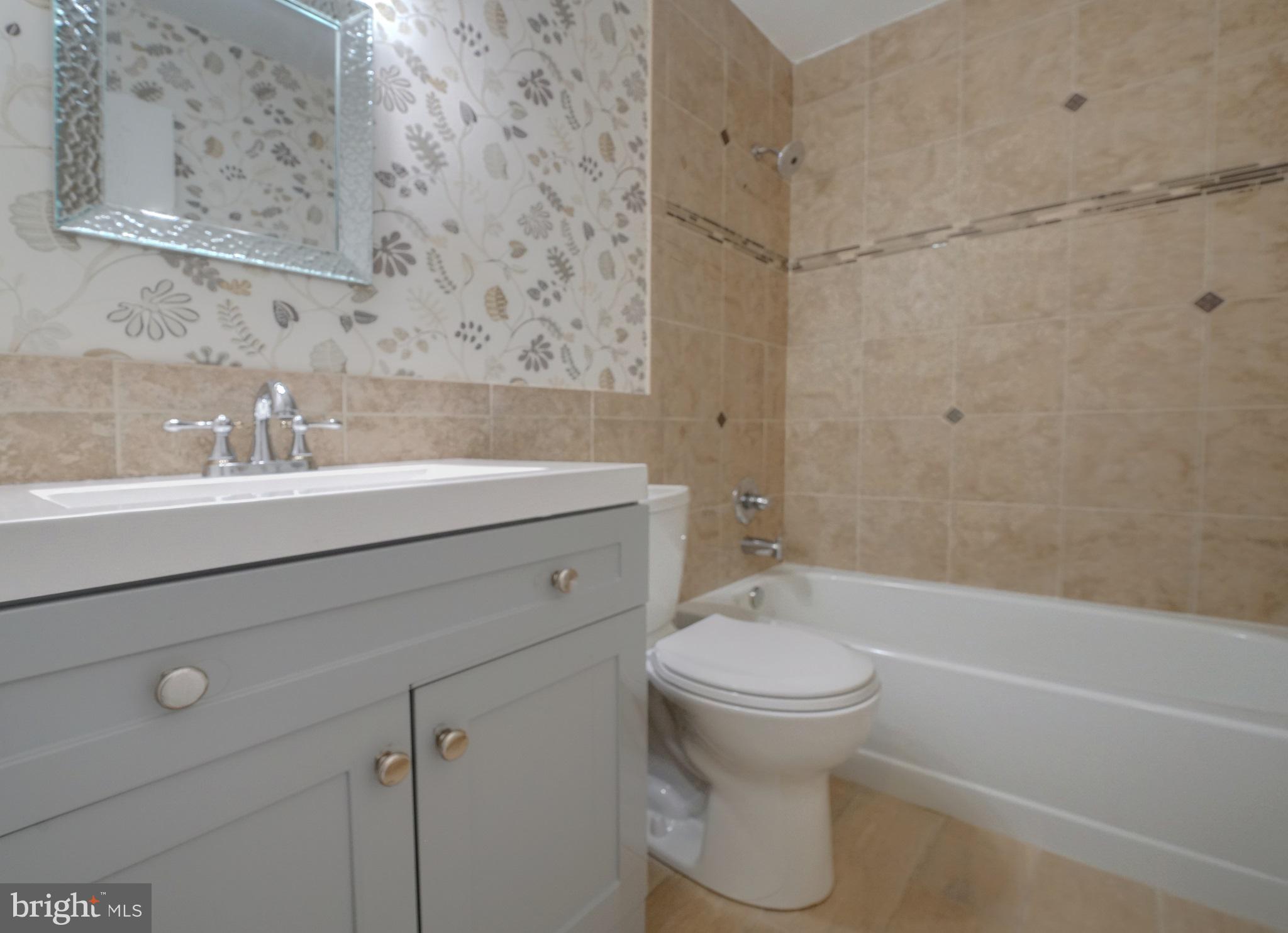 SURRATTS VILLAGE - Residential Lease