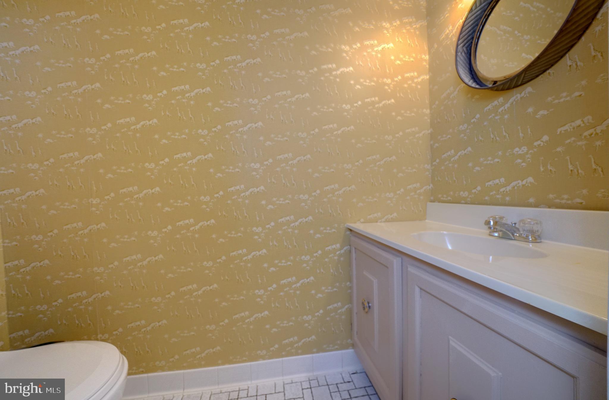 SURRATTS VILLAGE - Residential Lease