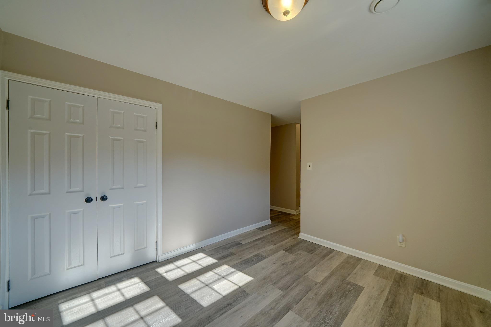 SURRATTS VILLAGE - Residential Lease