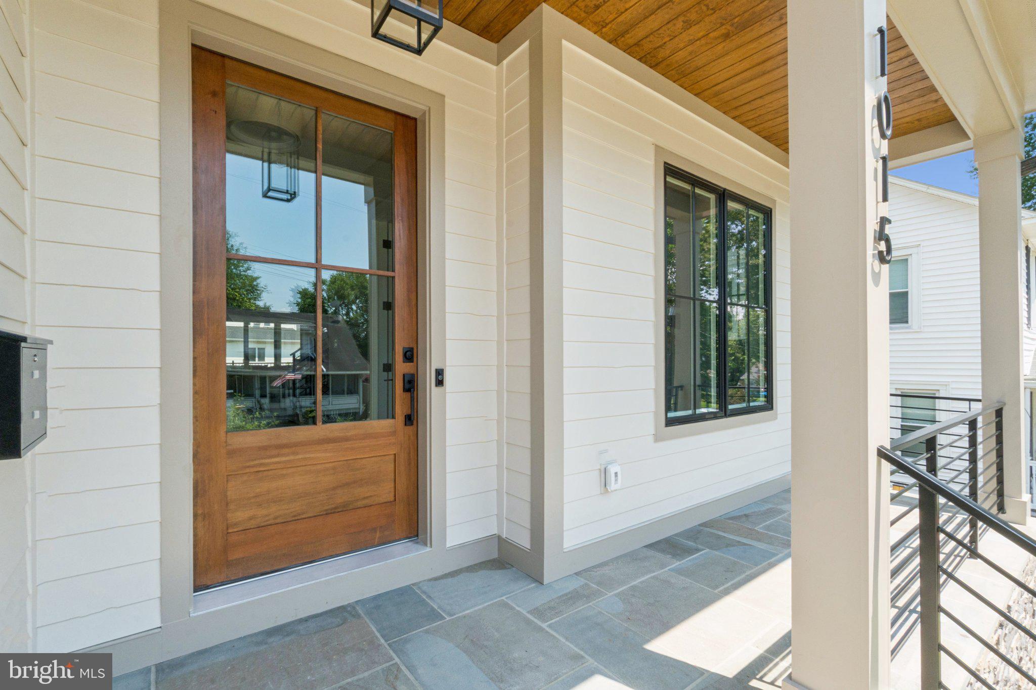 ADDISON HEIGHTS - Residential