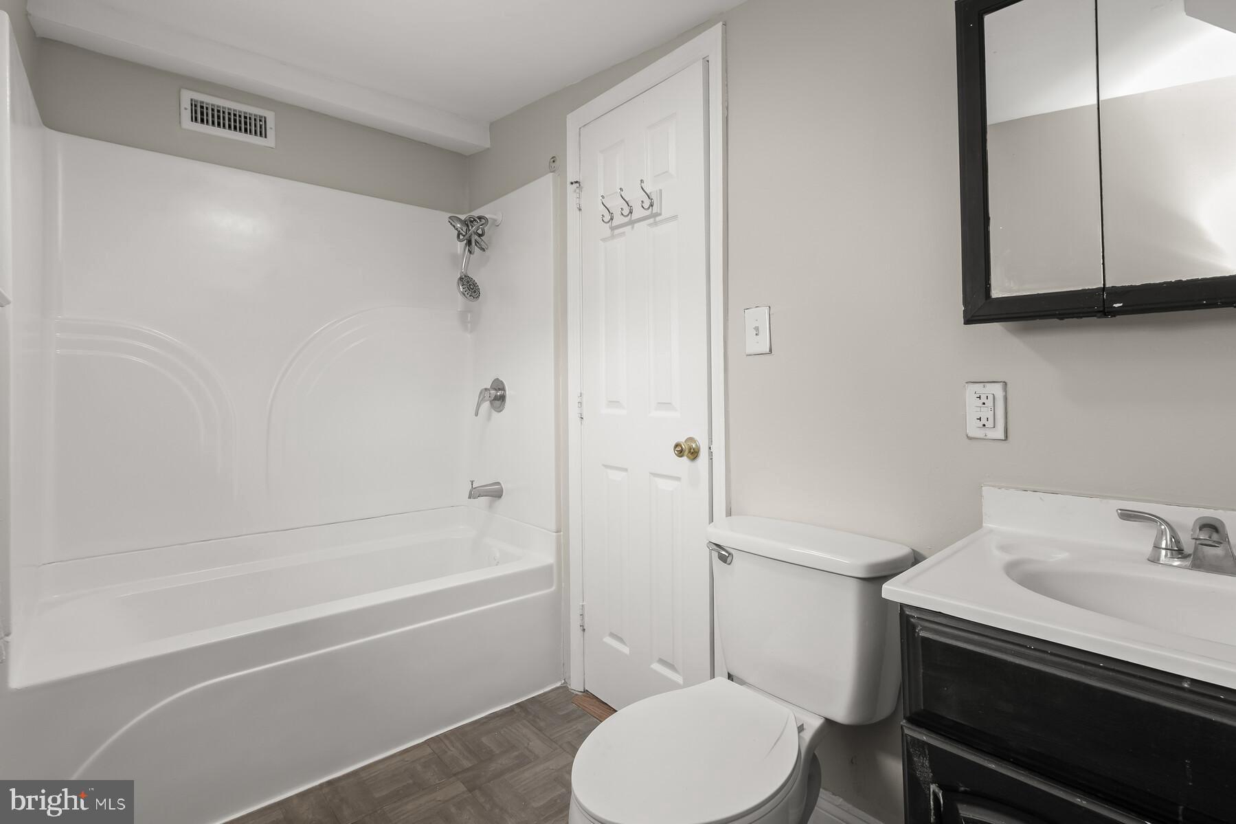 WEST FAIRMOUNT - Residential