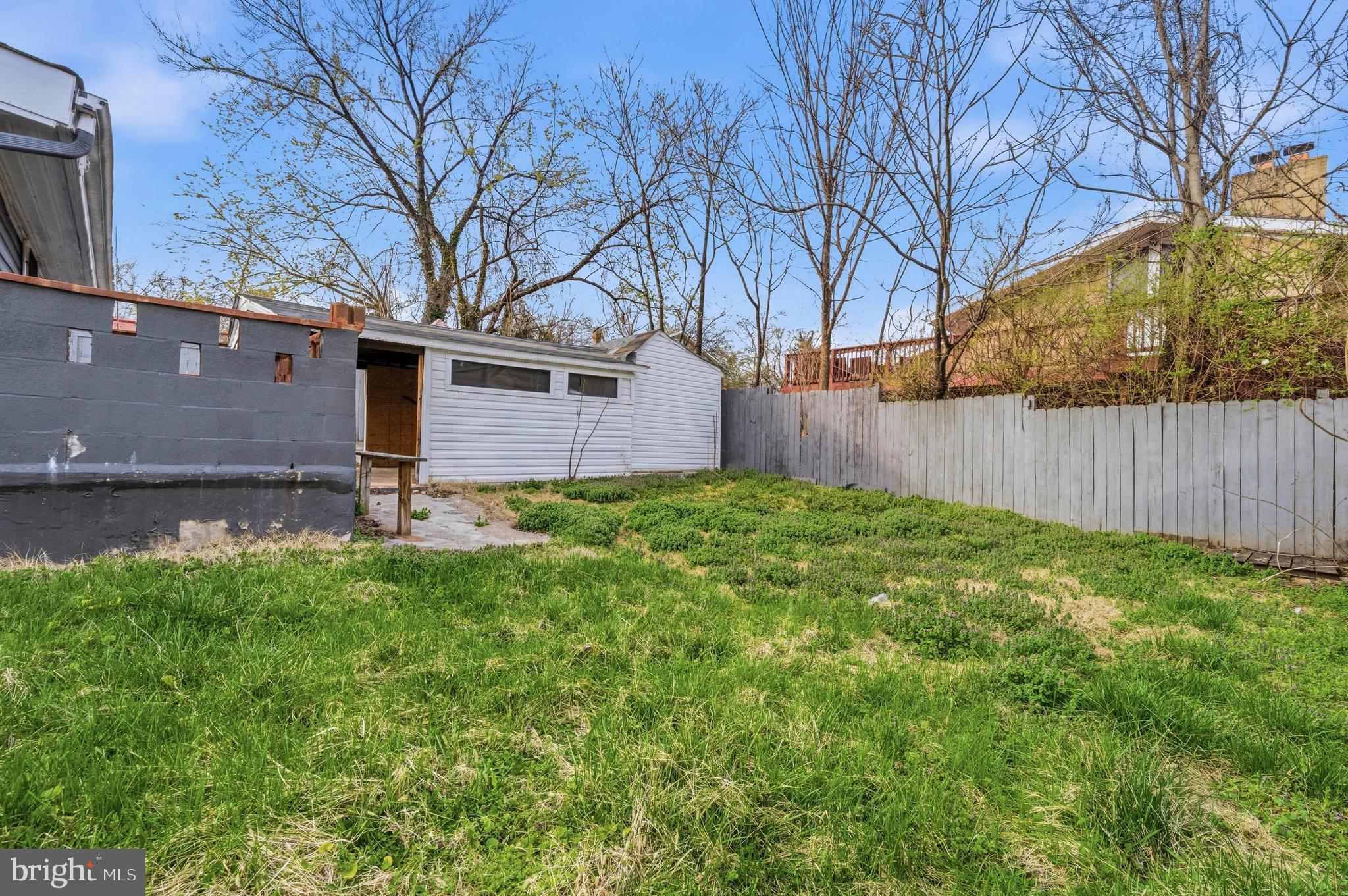 WEST FAIRMOUNT - Residential