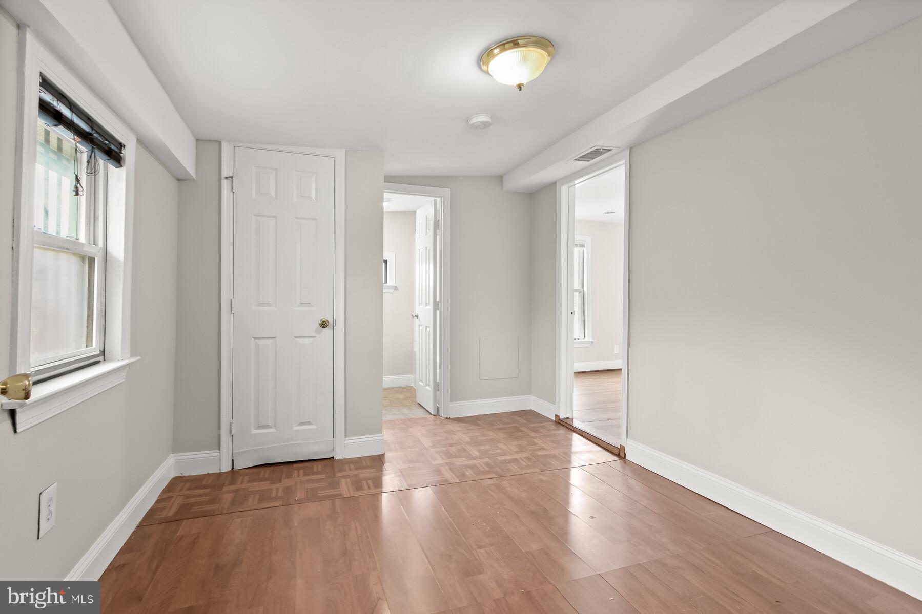 WEST FAIRMOUNT - Residential