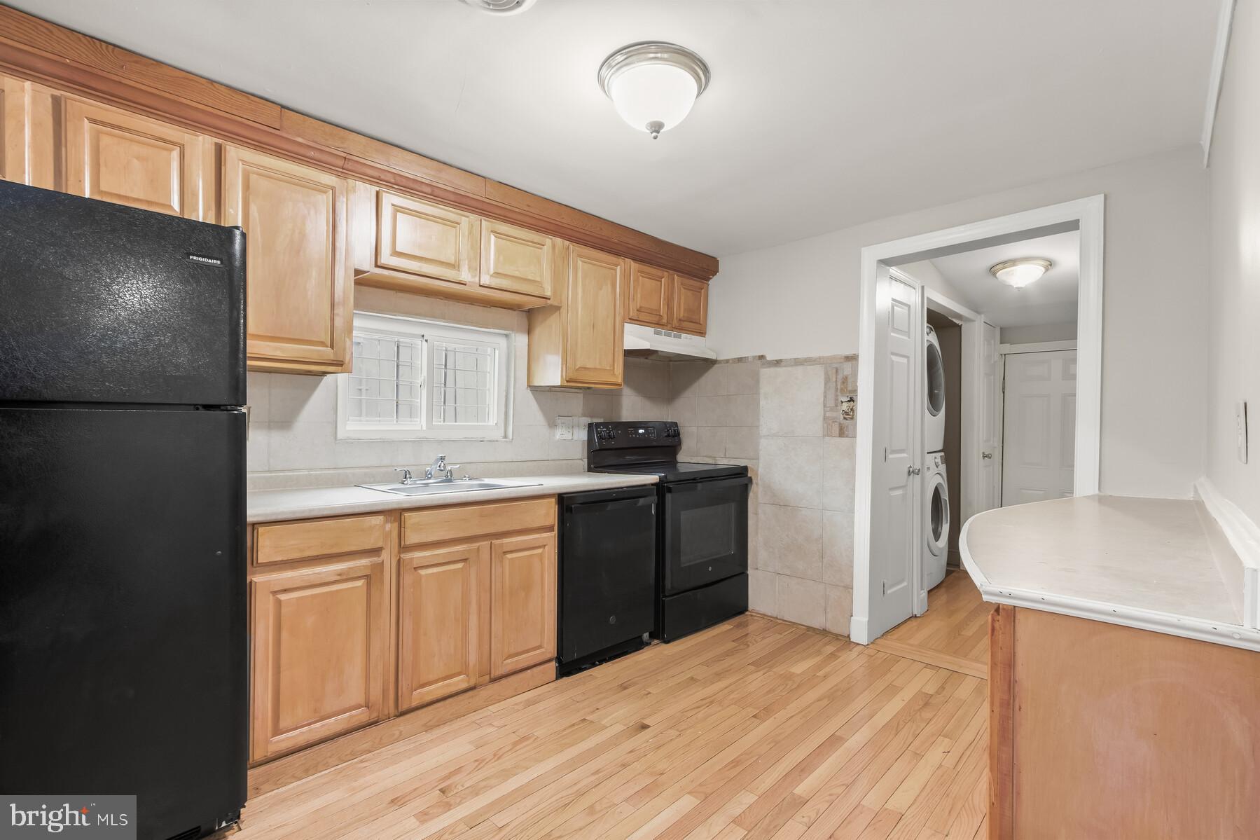 WEST FAIRMOUNT - Residential