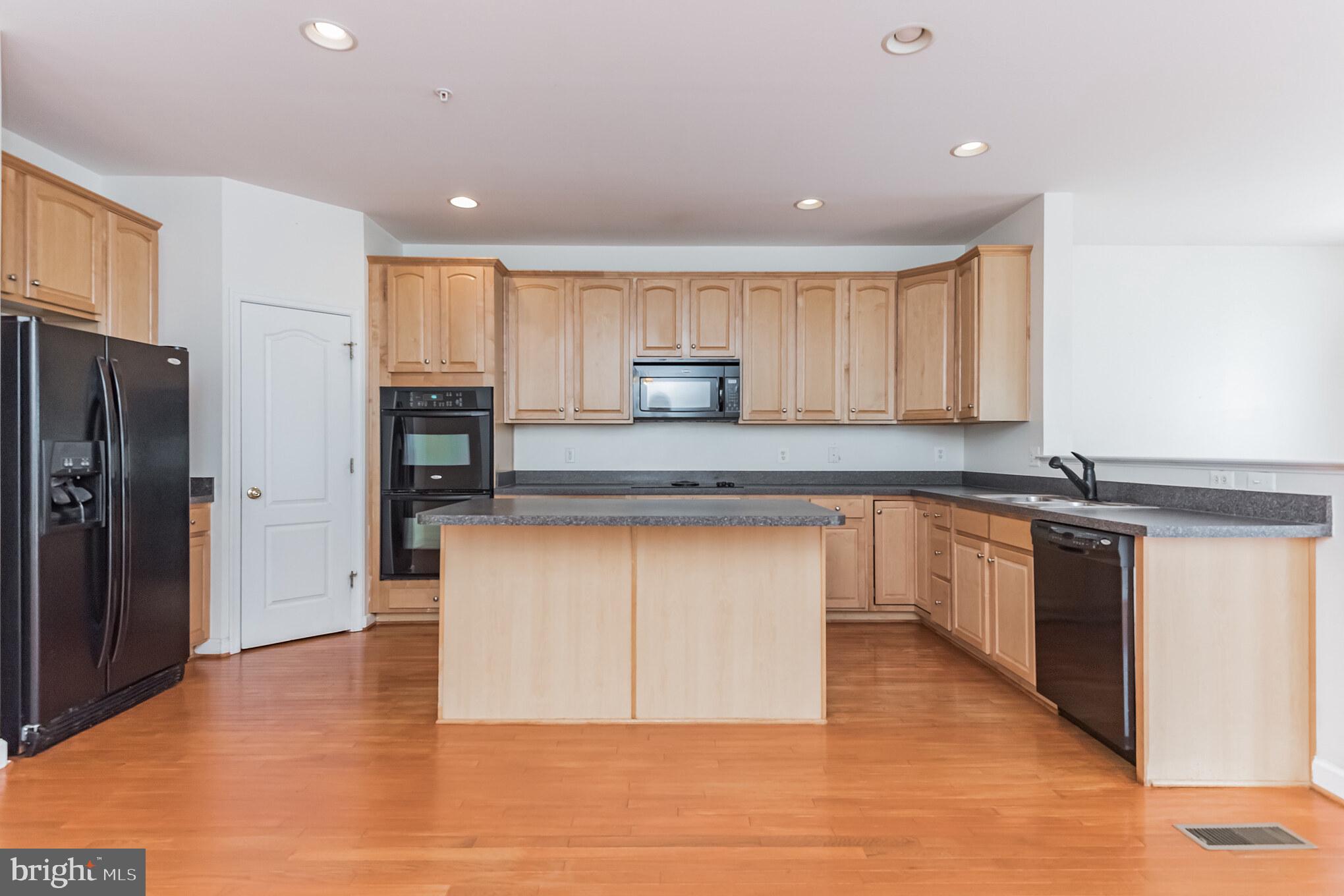 FAIRWOOD - Residential