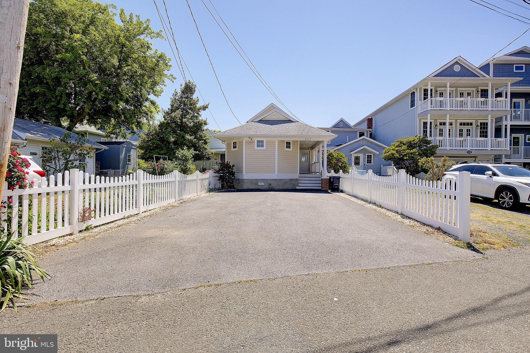 NORTH CHESAPEAKE BEACH - Residential
