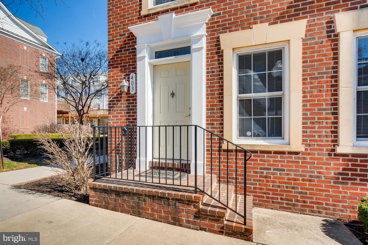 CAMDEN CROSSING - Residential