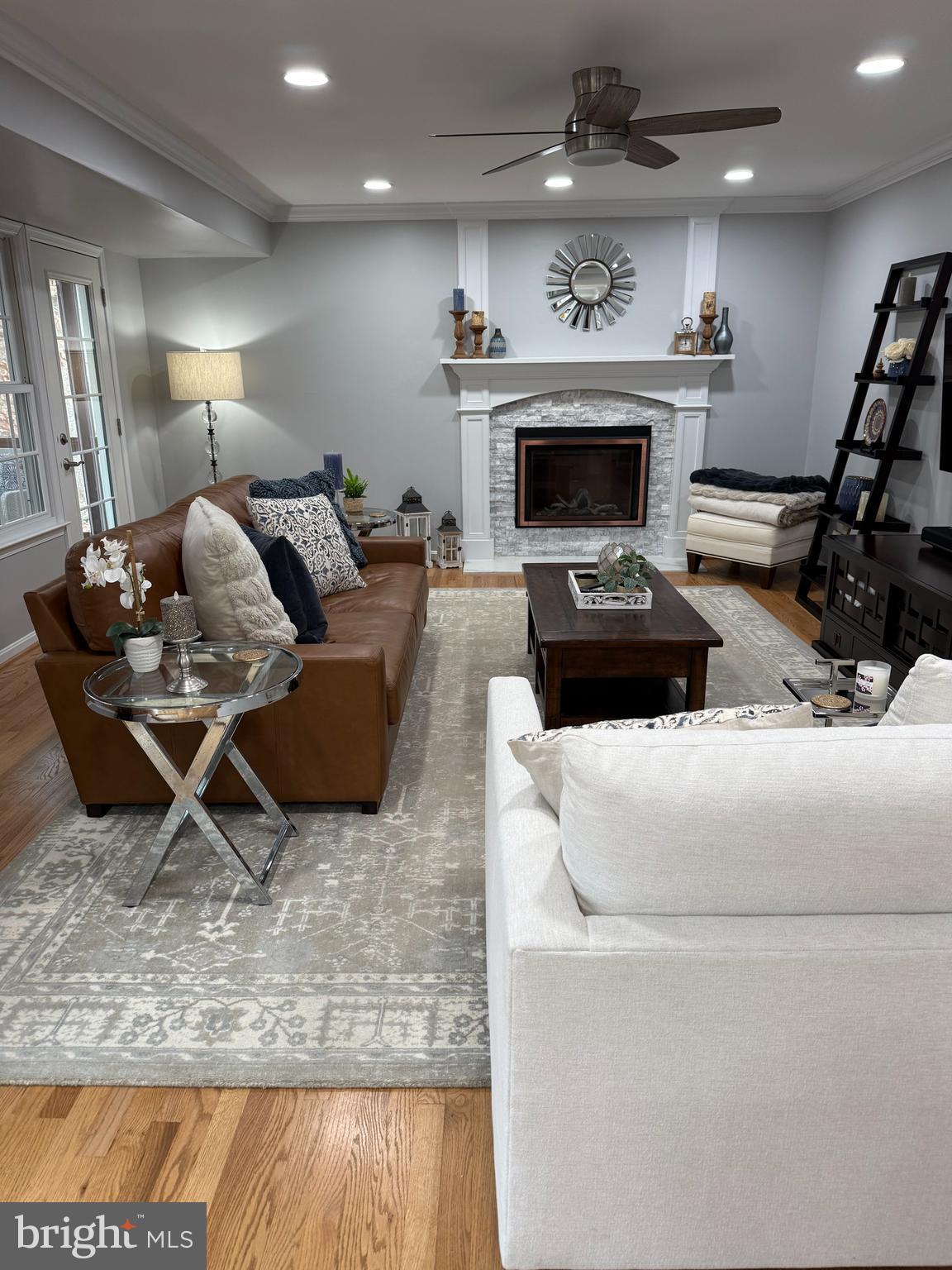 HUNTER VILLAGE - Residential