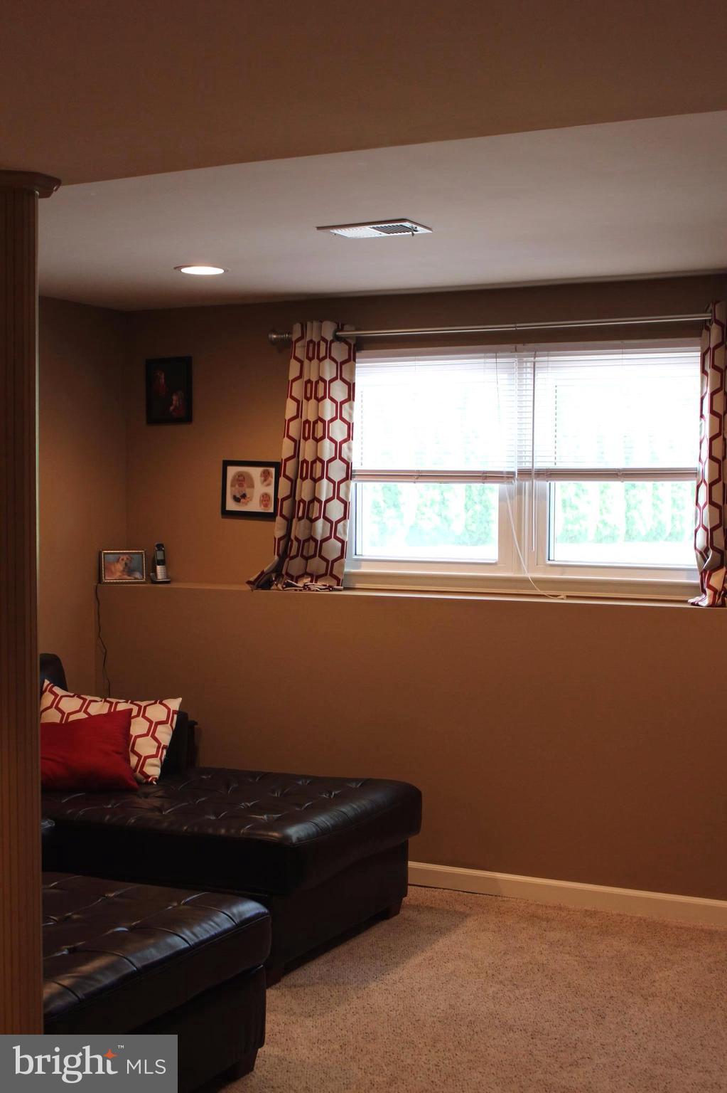 TOPEKA - Residential