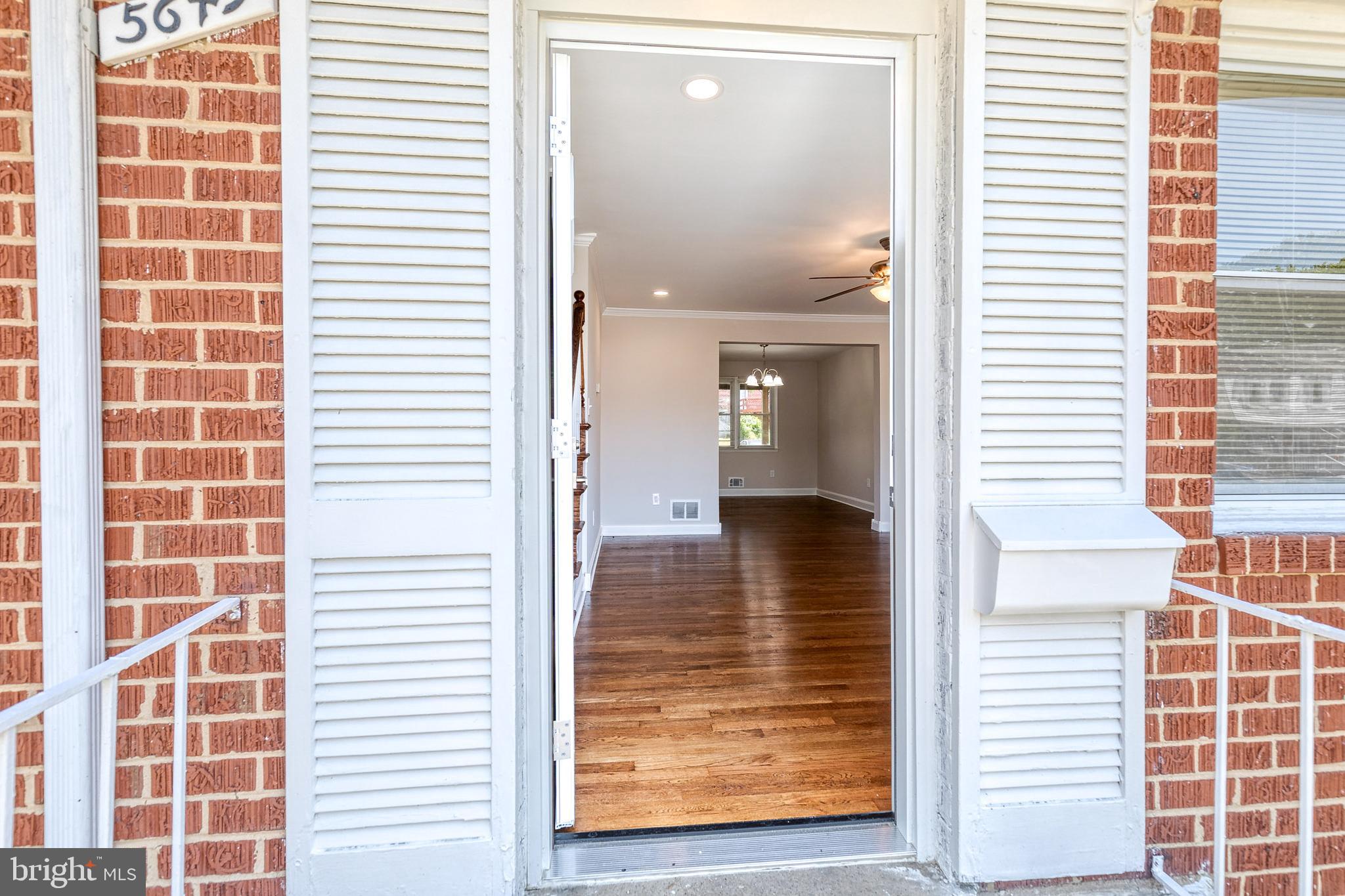 HOLLAND HILL - Residential