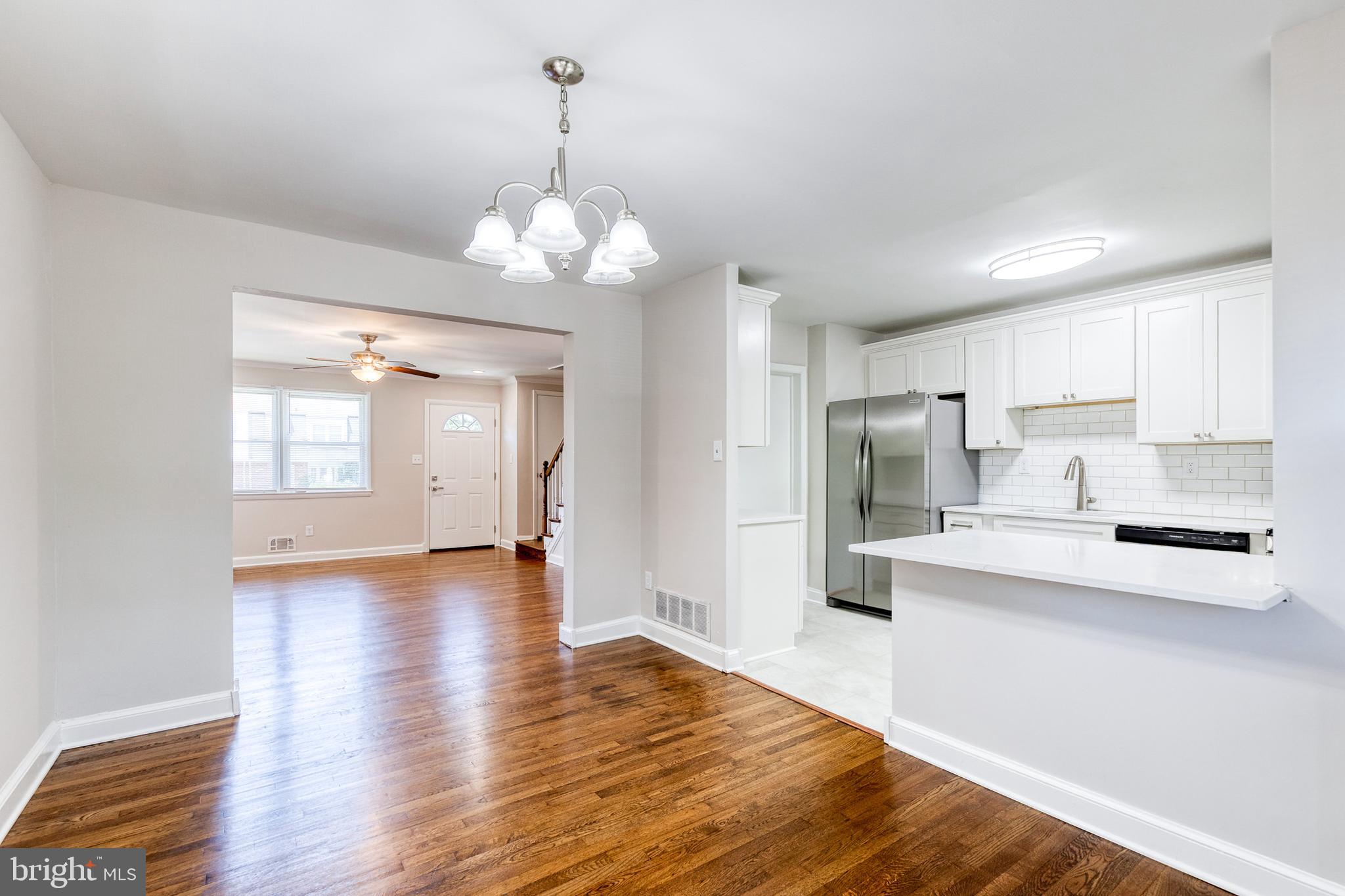 HOLLAND HILL - Residential