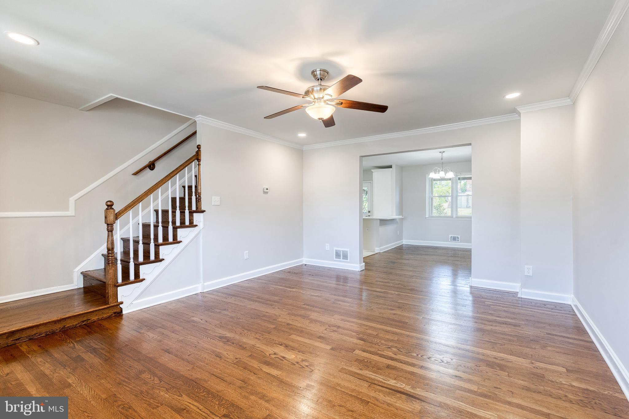 HOLLAND HILL - Residential