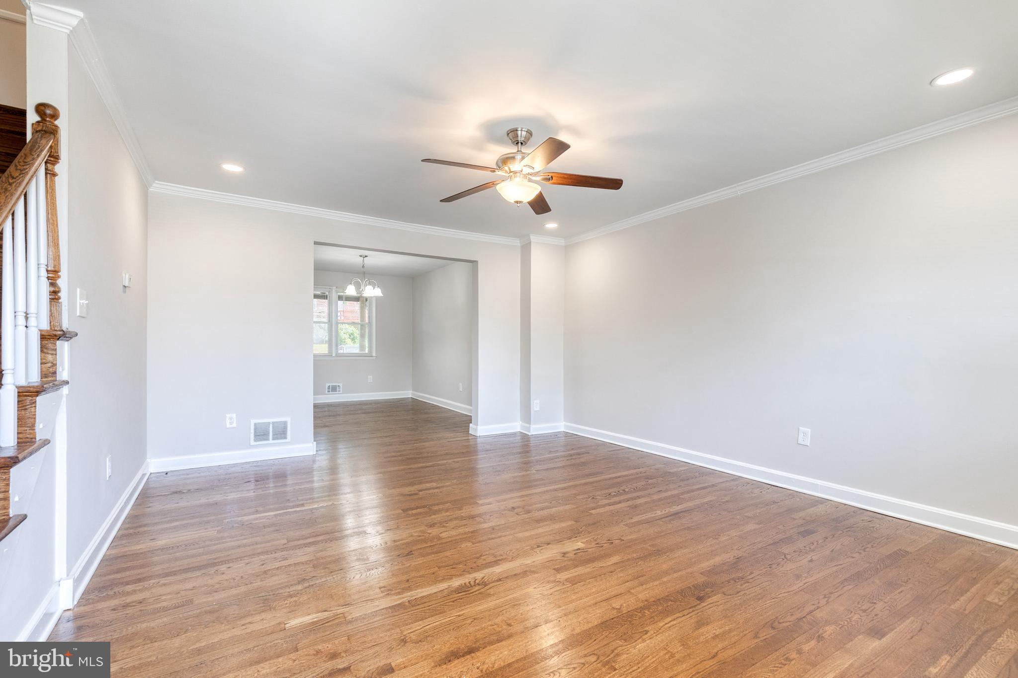 HOLLAND HILL - Residential