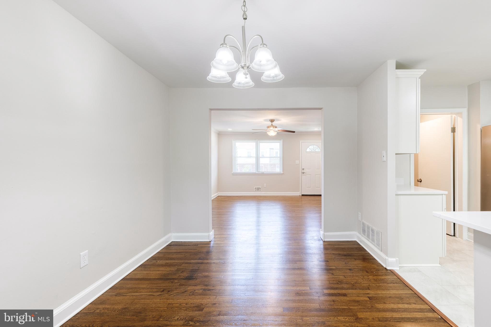 HOLLAND HILL - Residential