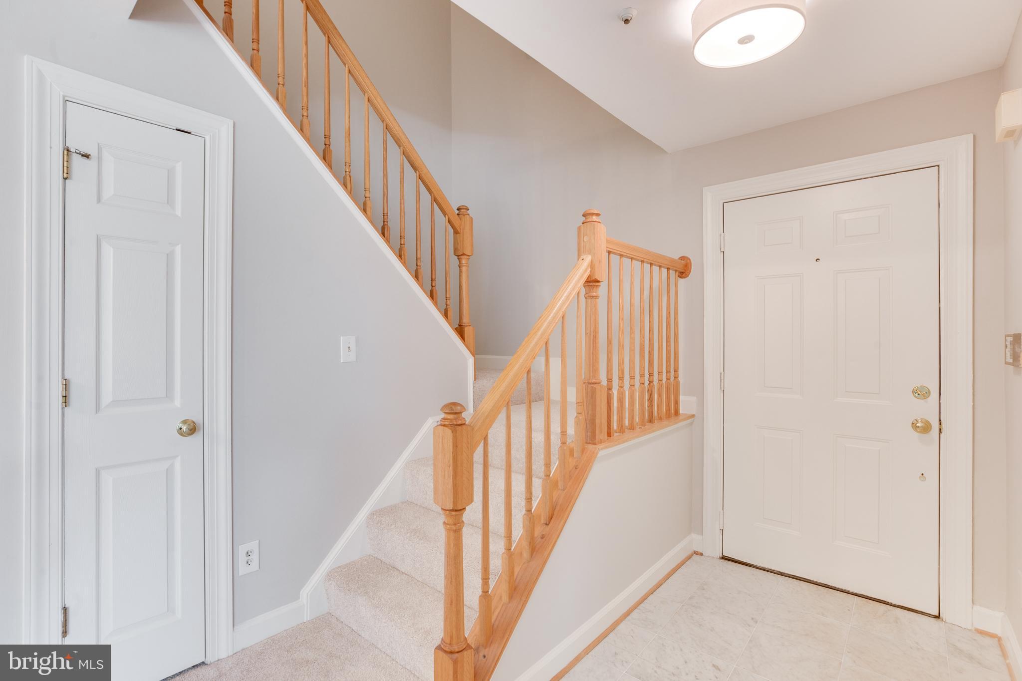 FAIRFIELD HOUSE - Residential