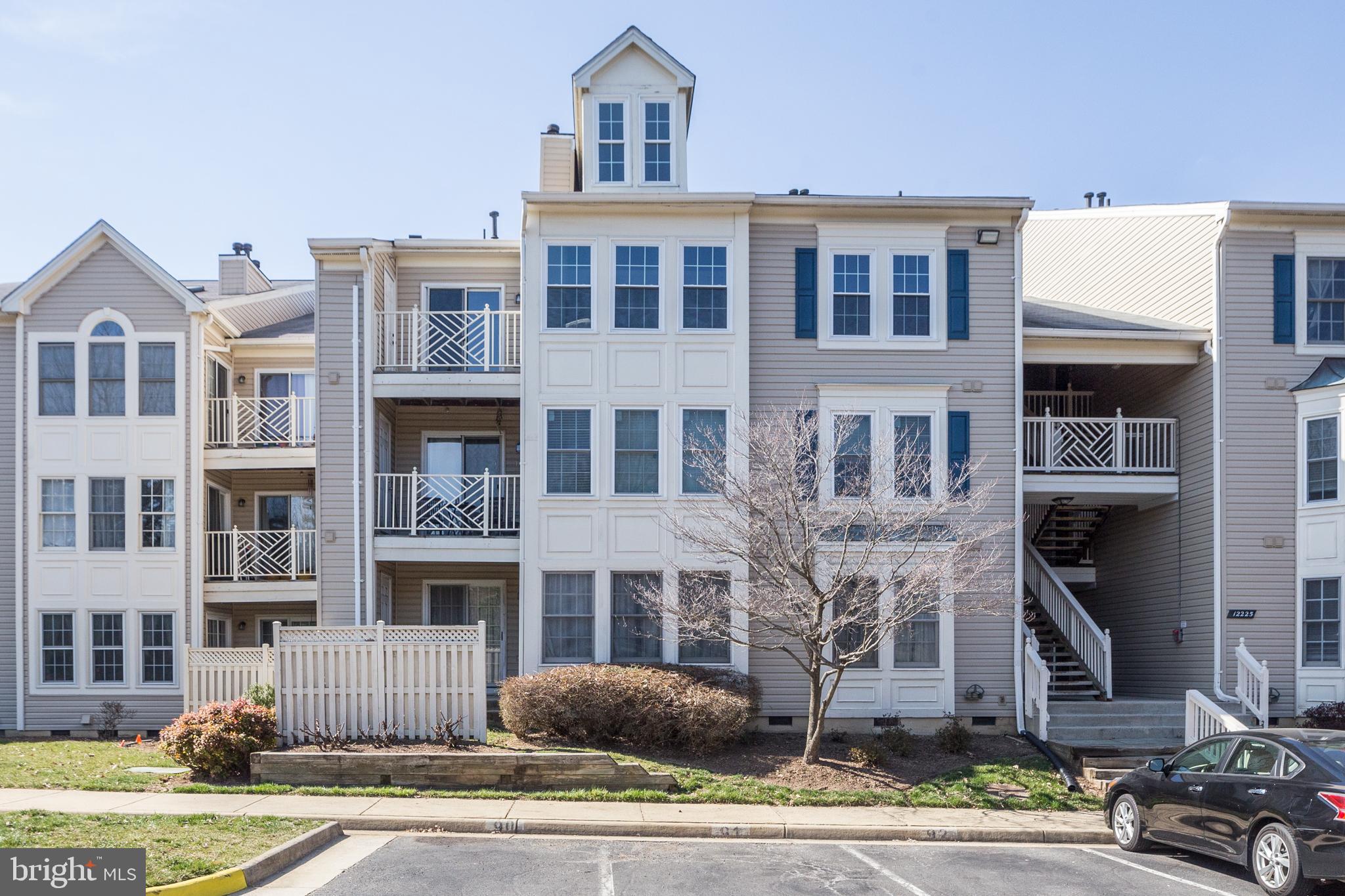 FAIRFIELD HOUSE - Residential