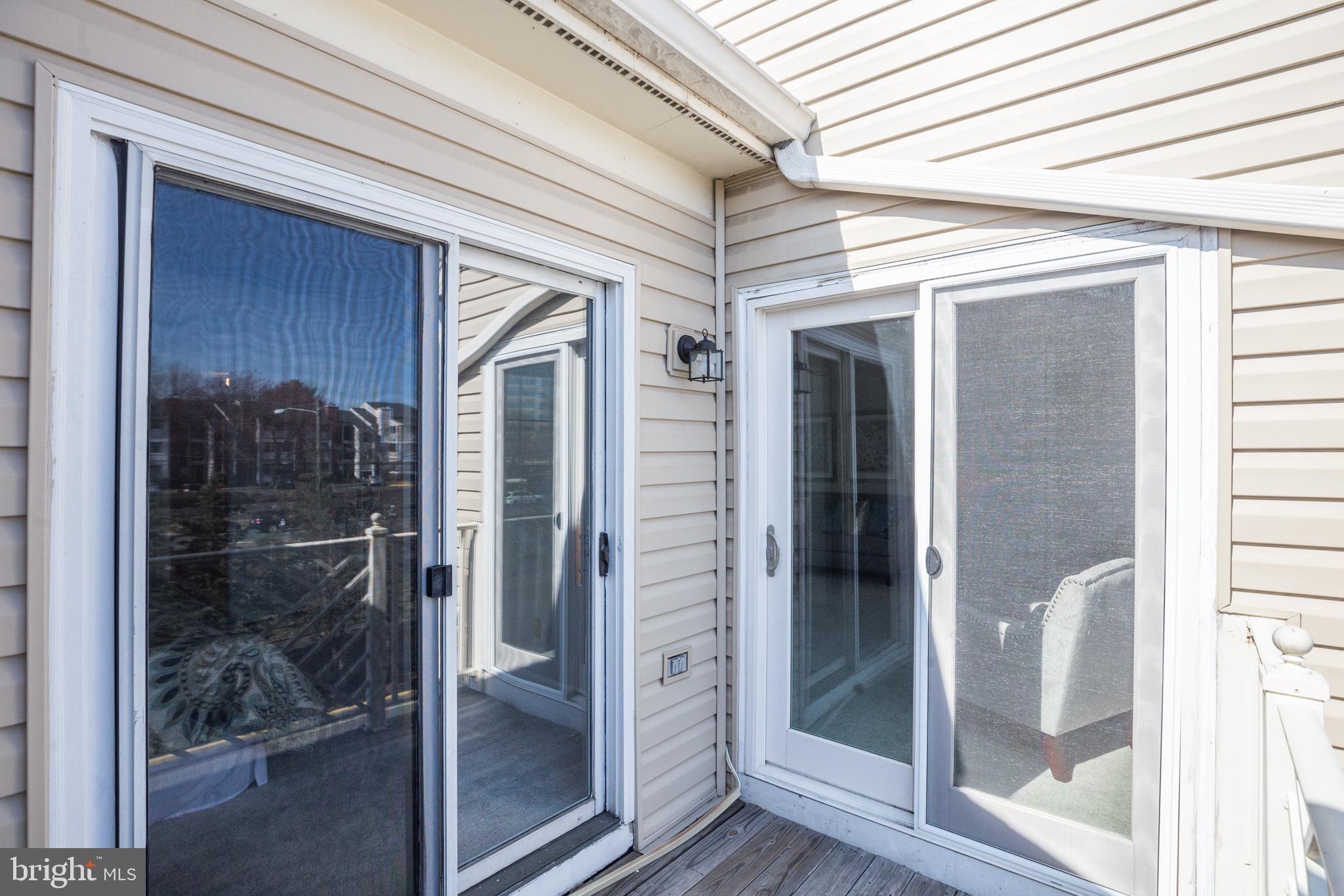 FAIRFIELD HOUSE - Residential