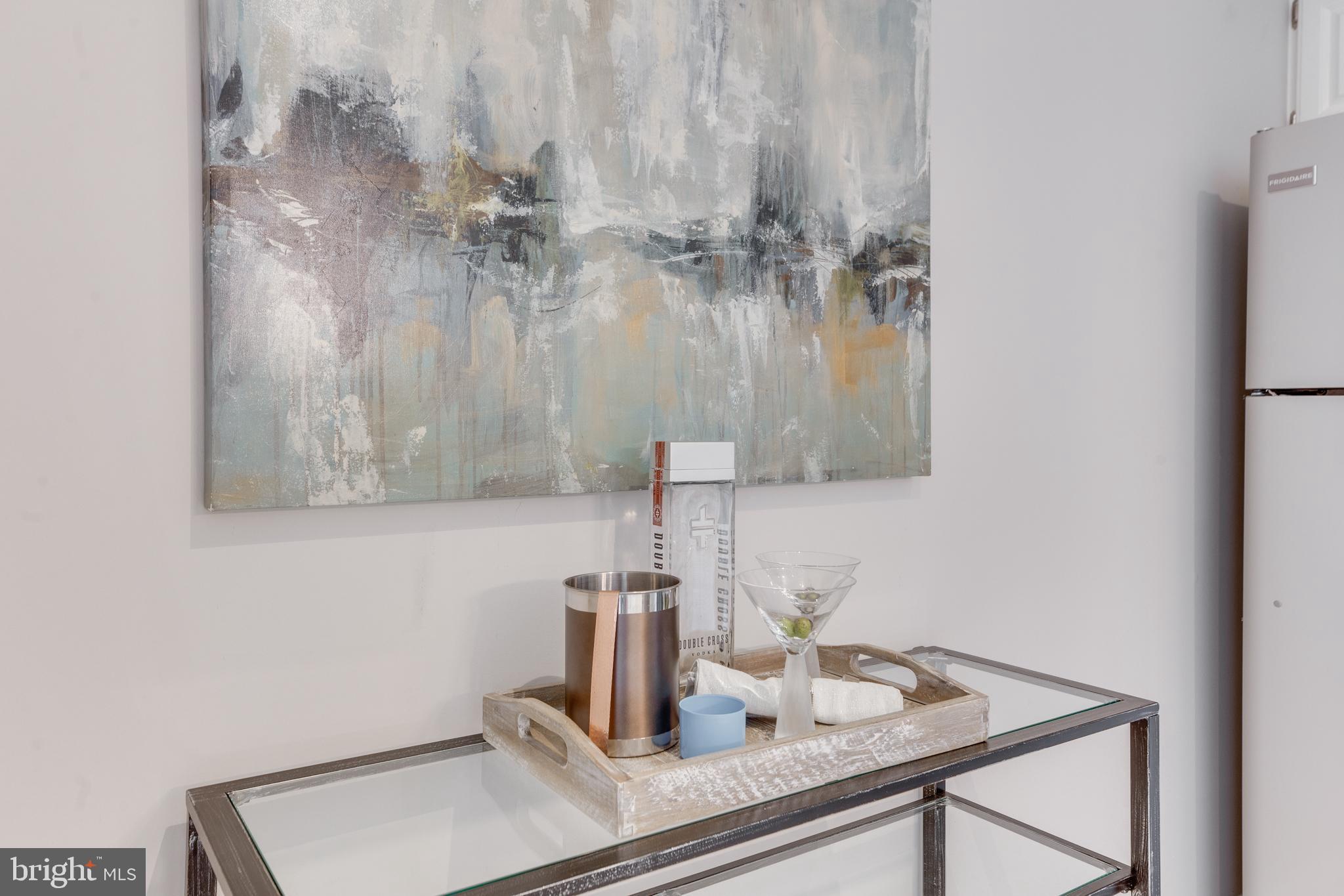 FAIRFIELD HOUSE - Residential