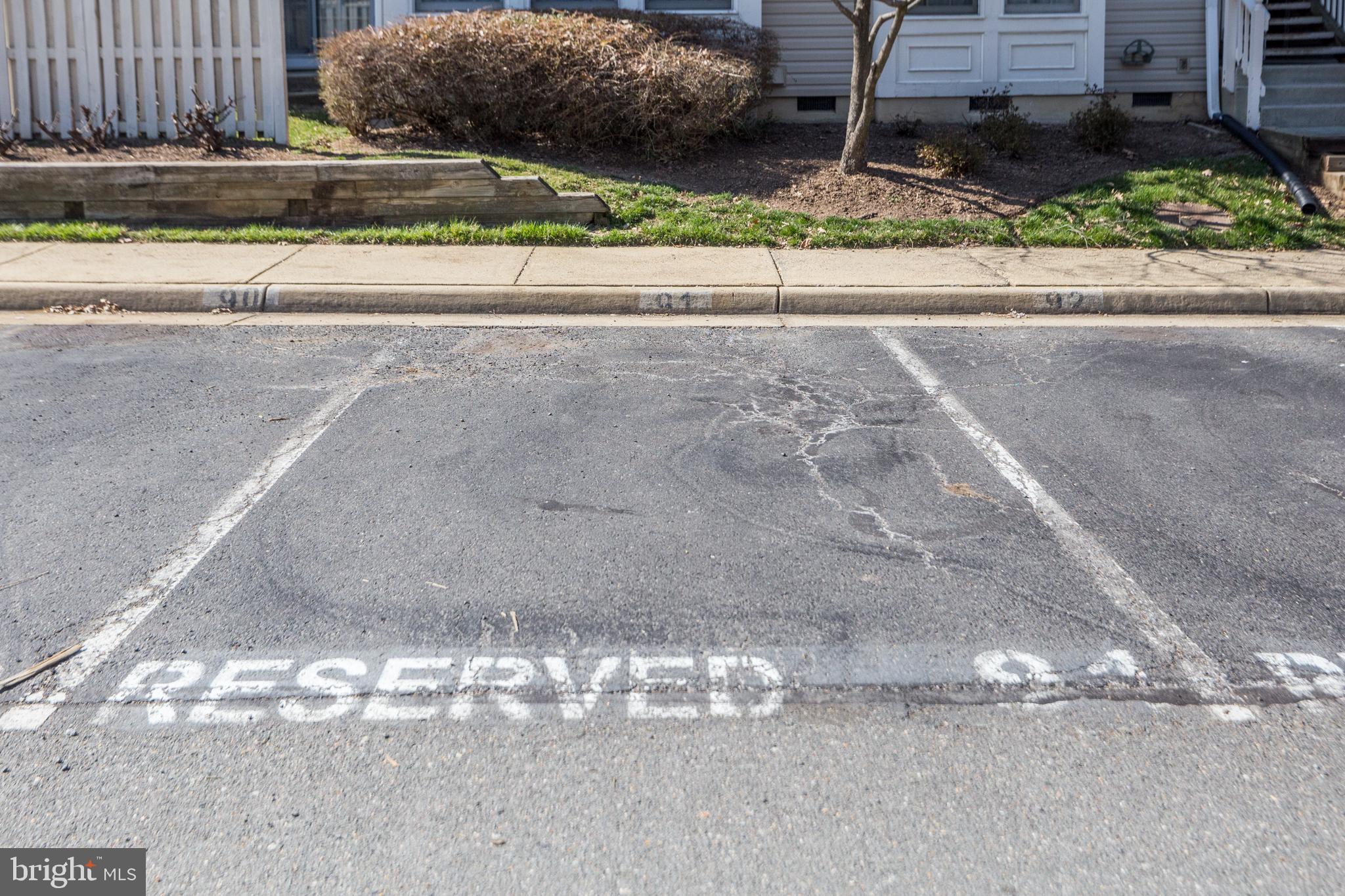 FAIRFIELD HOUSE - Residential