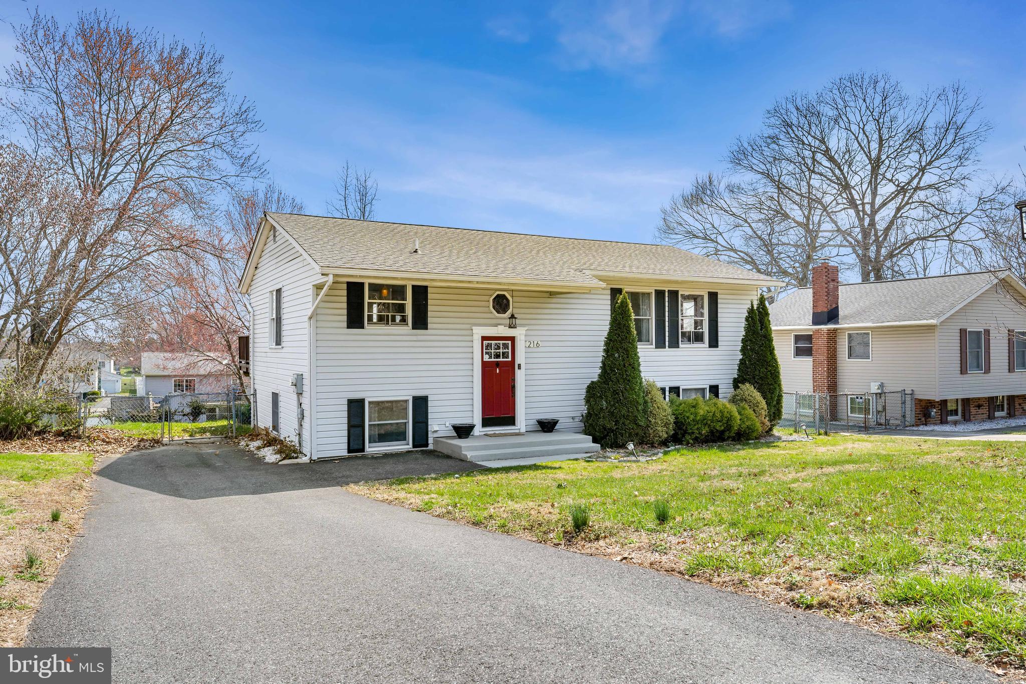 BUCKHILL FARMS - Residential