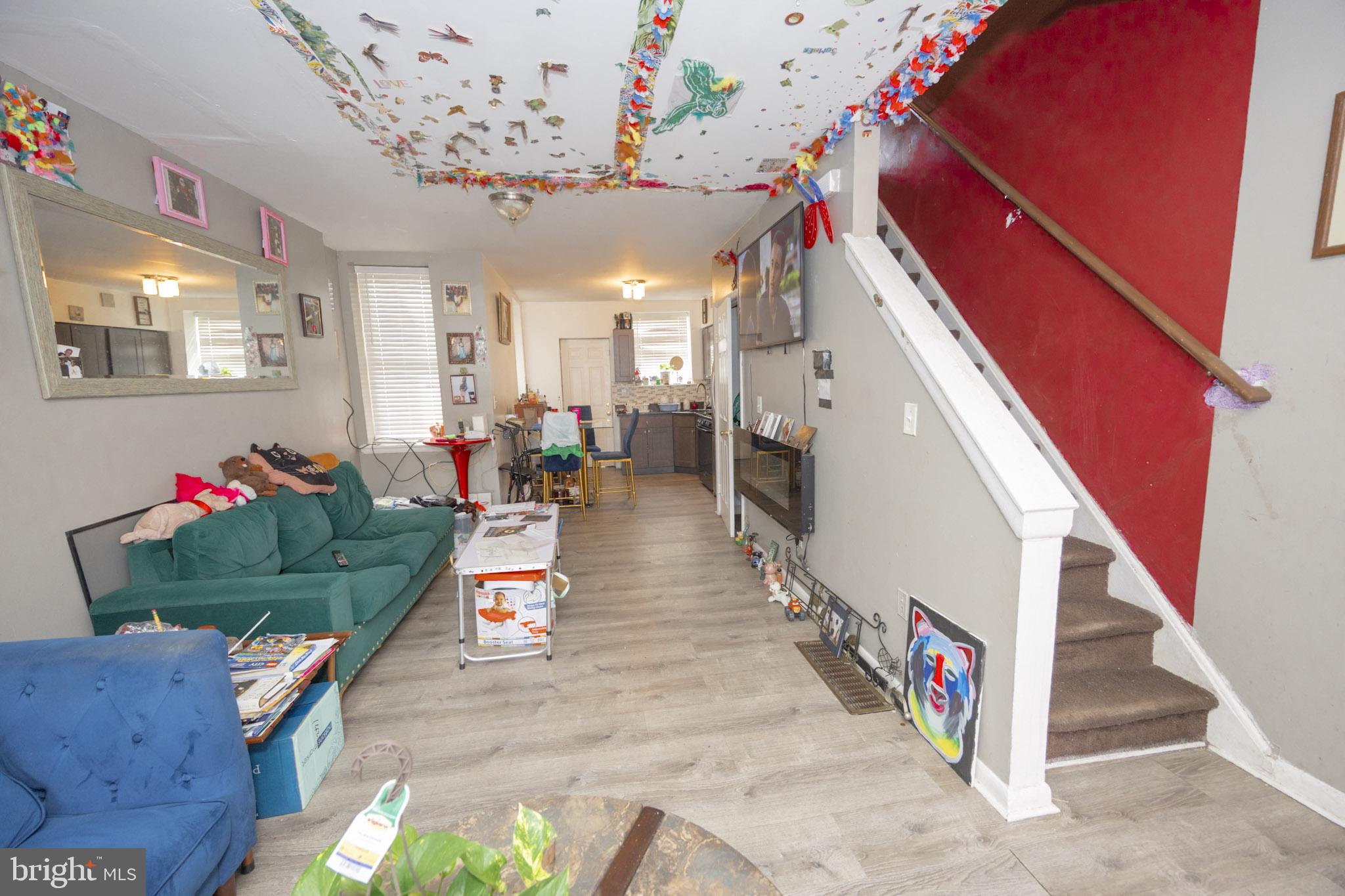 PHILADELPHIA (WEST) - Residential