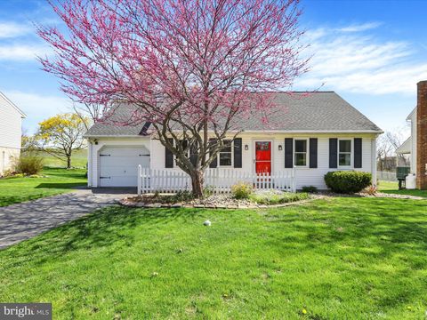 3063 BUCKTHORN DRIVE LANCASTER PA 17601