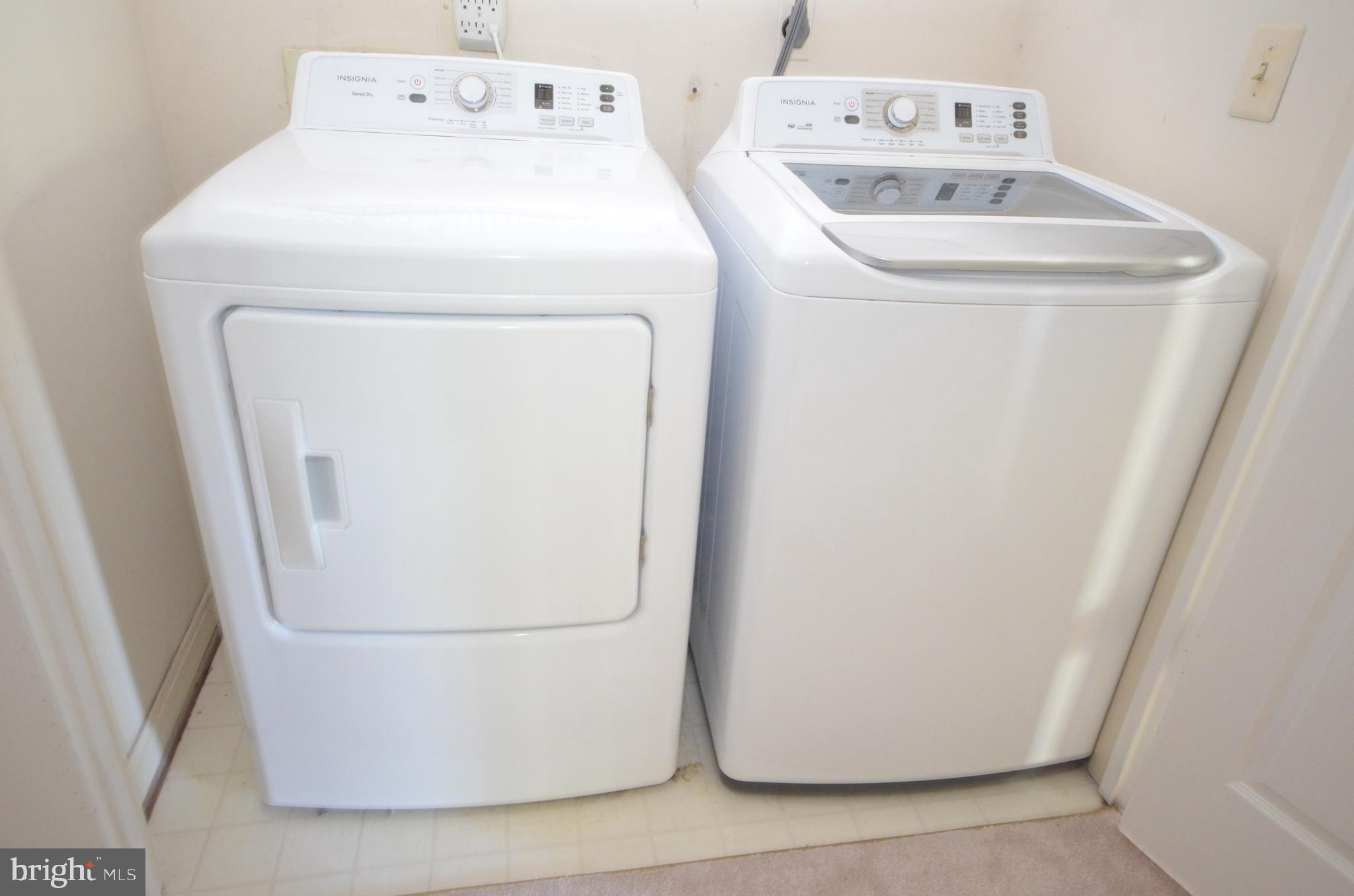 ASHBURN VILLAGE - Residential Lease