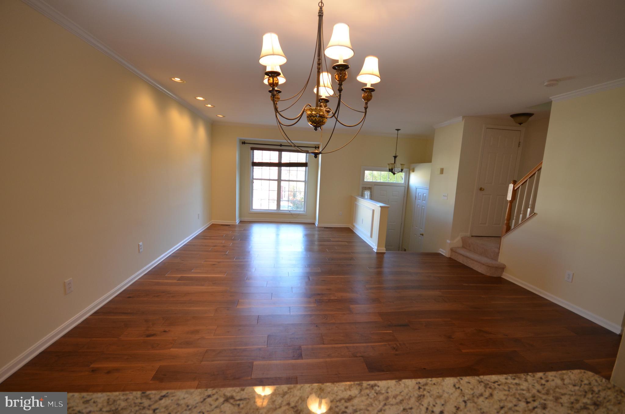 ASHBURN VILLAGE - Residential Lease