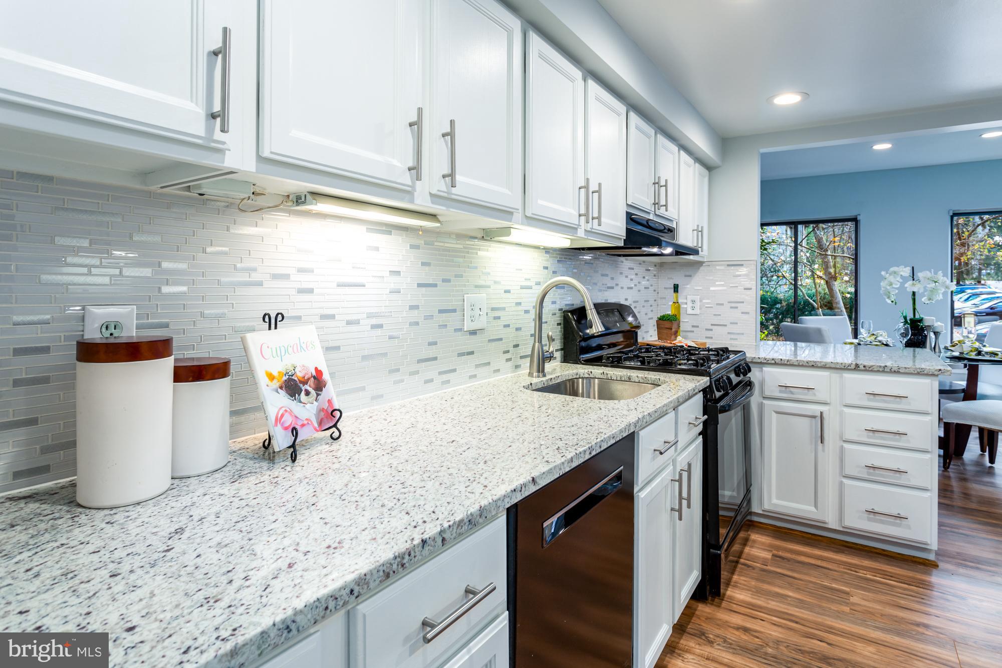 RESTON - Residential