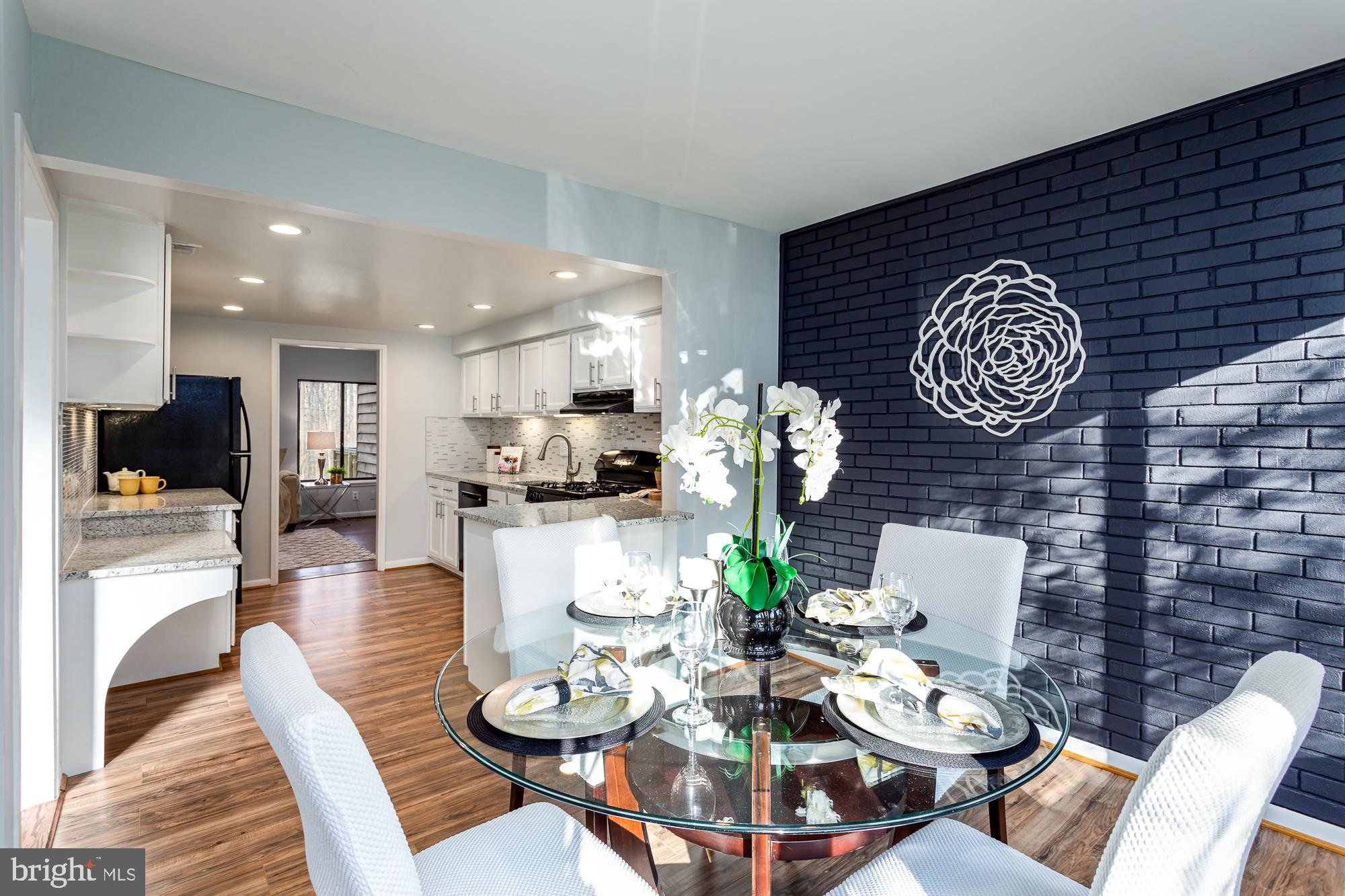 RESTON - Residential