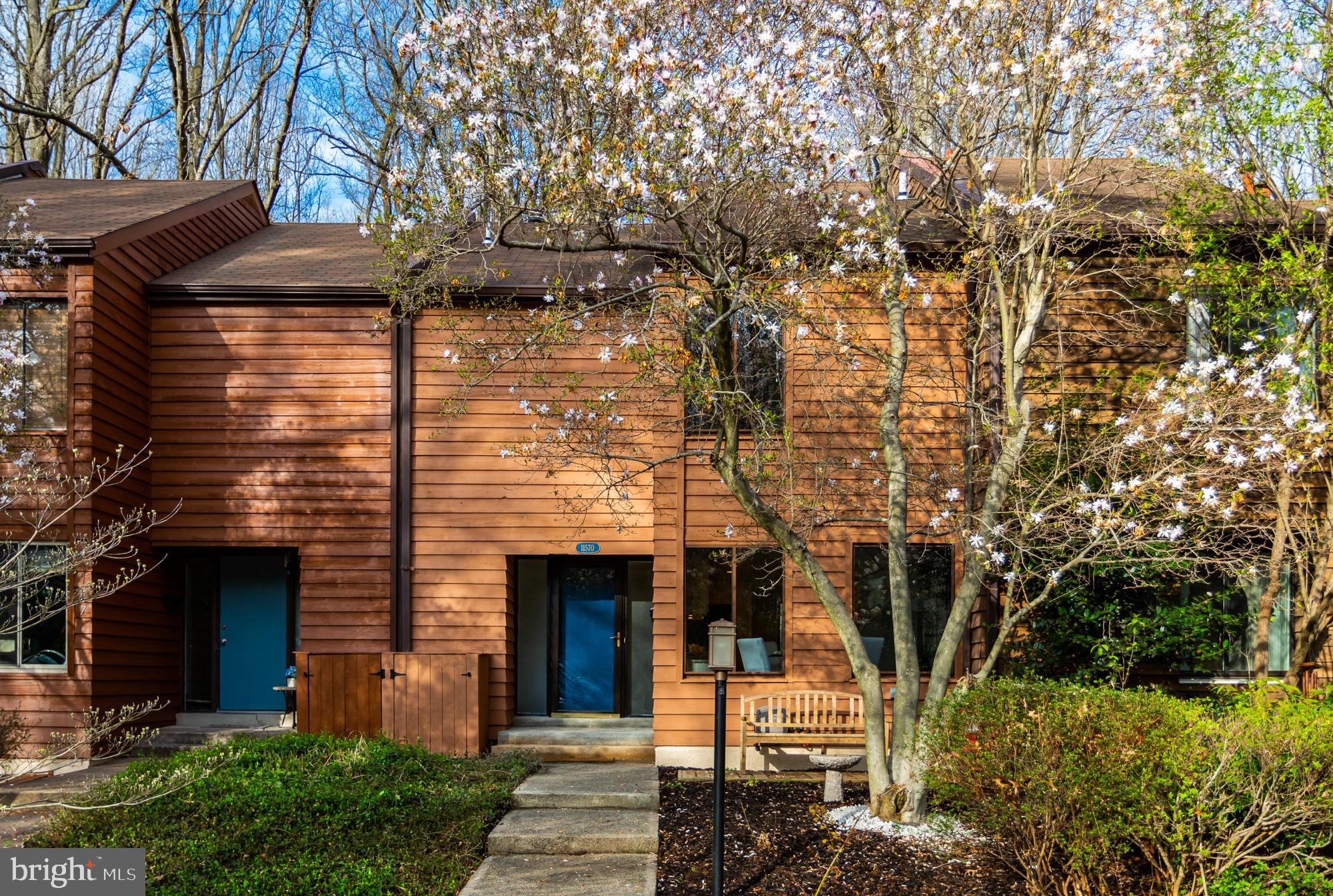 RESTON - Residential