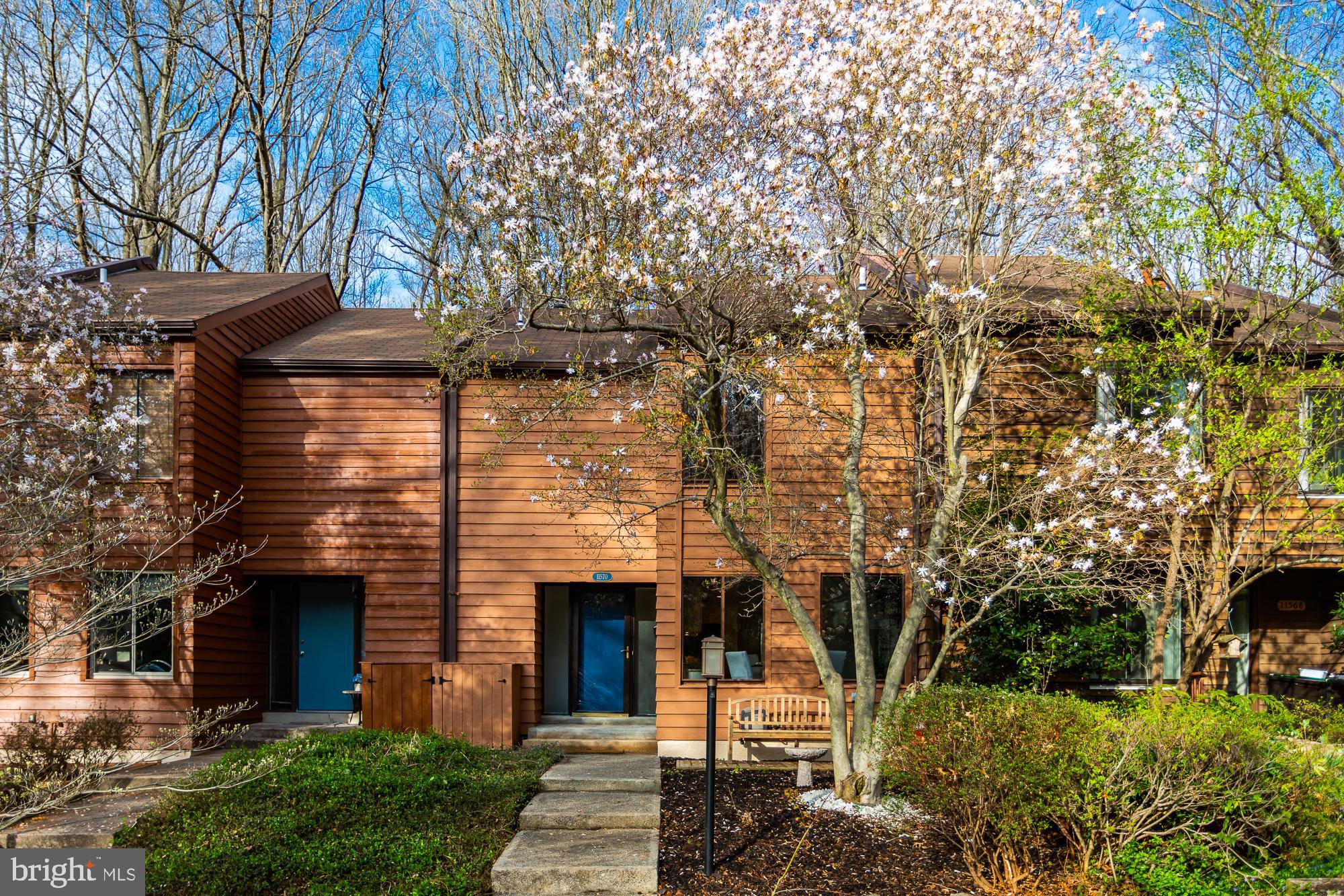 RESTON - Residential