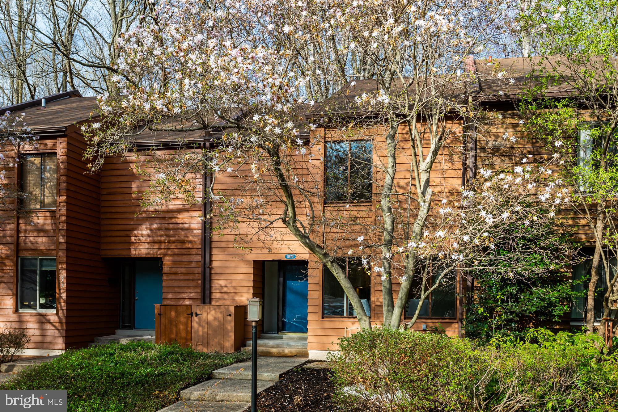 RESTON - Residential