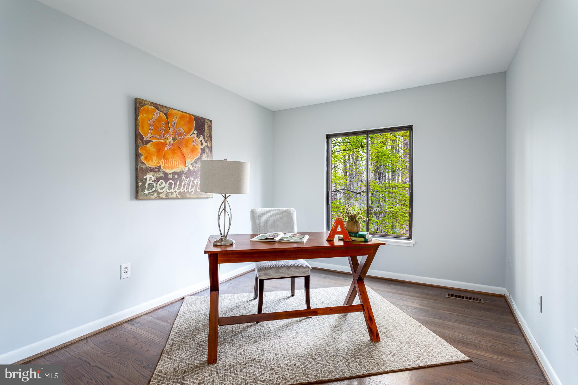 RESTON - Residential