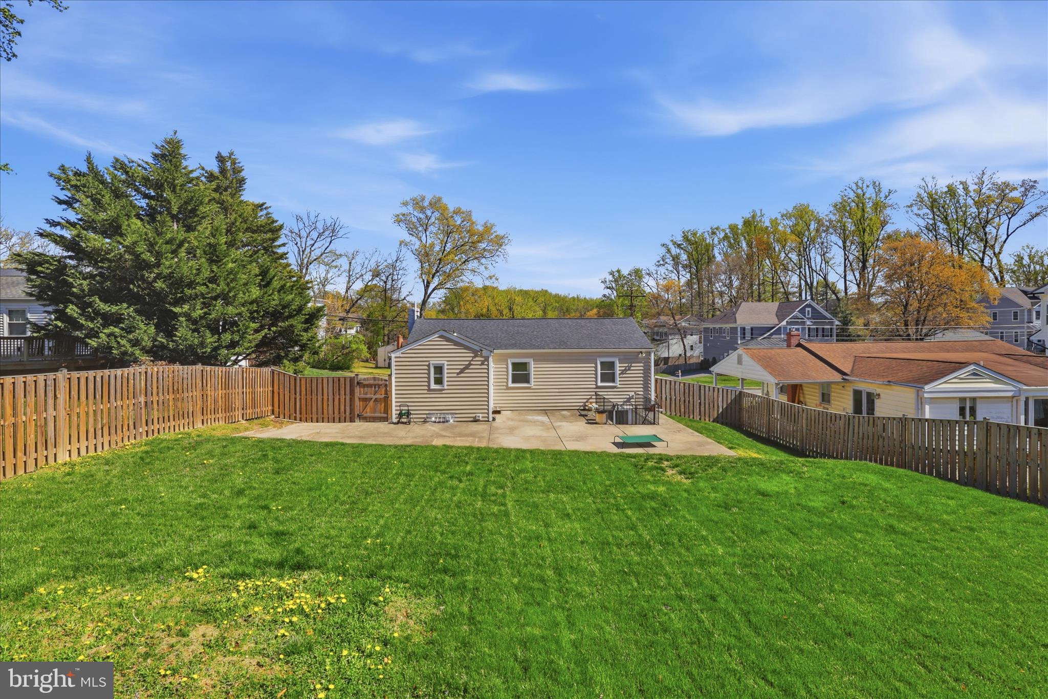 VIENNA WOODS - Residential