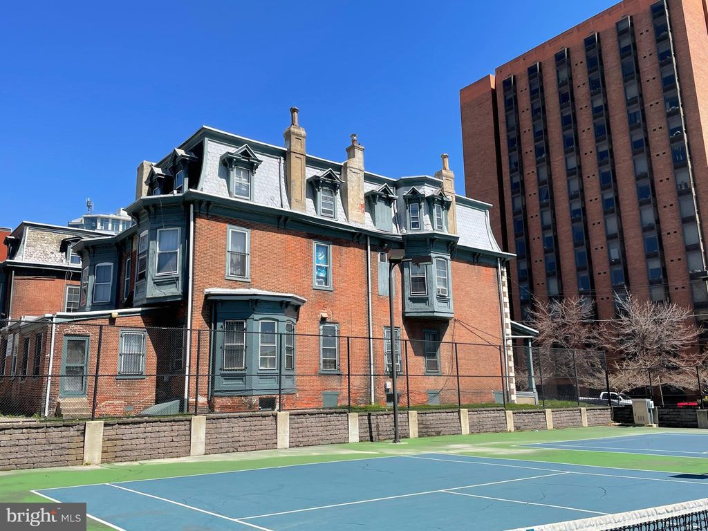 Photo of 112 N 34th Street #1R, PHILADELPHIA, PA 19104 (MLS # PAPH2547764)