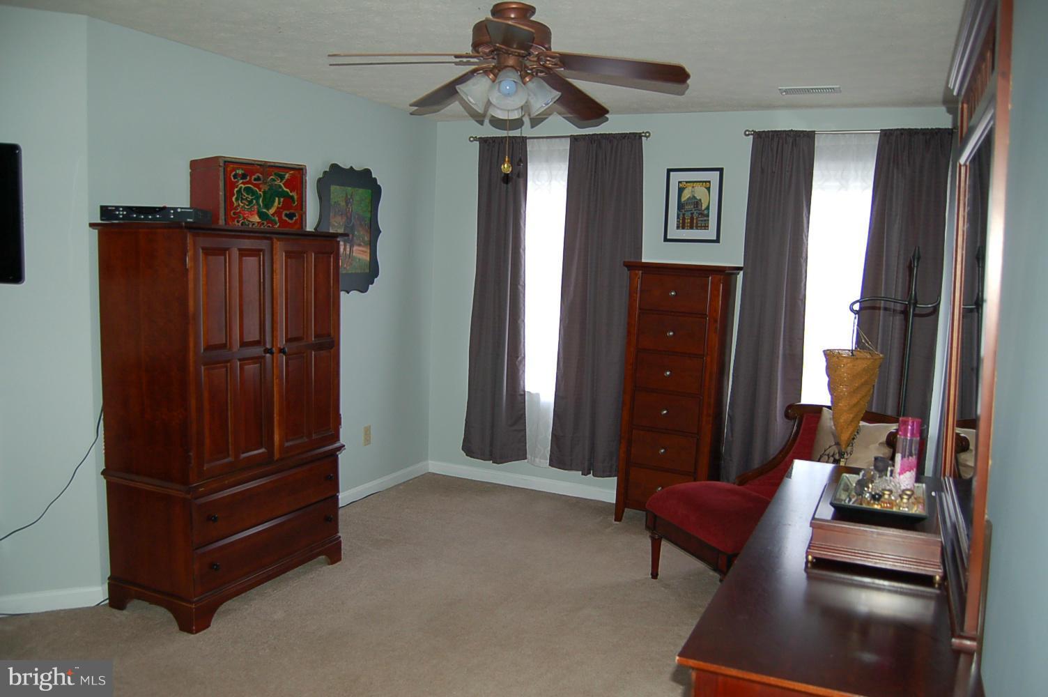 ARBOR GLEN - Residential