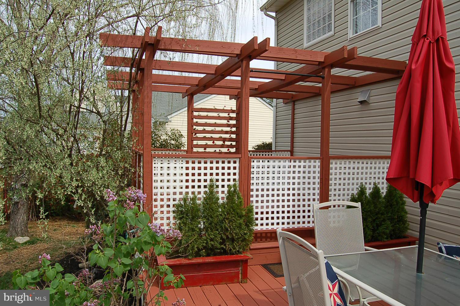 ARBOR GLEN - Residential