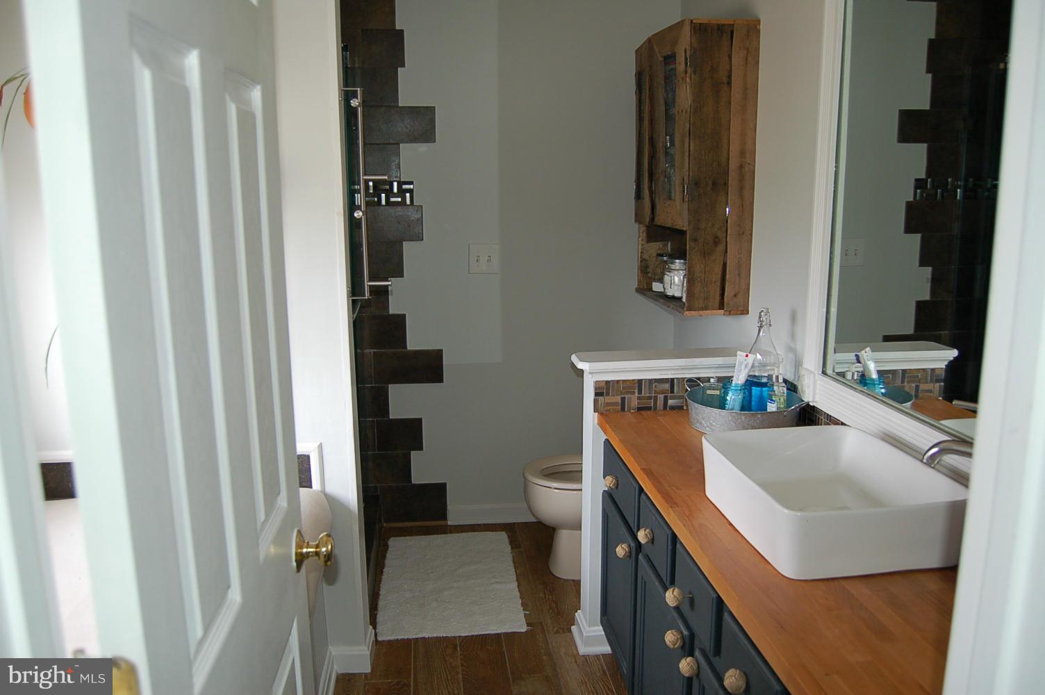 ARBOR GLEN - Residential