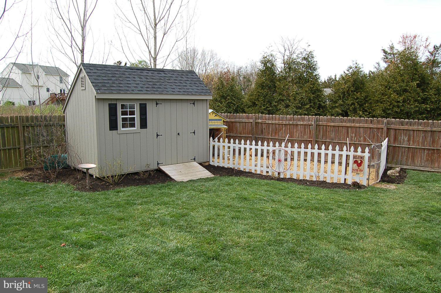 ARBOR GLEN - Residential