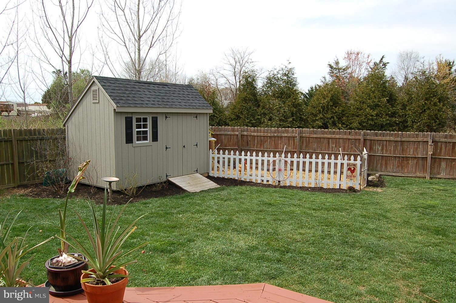 ARBOR GLEN - Residential