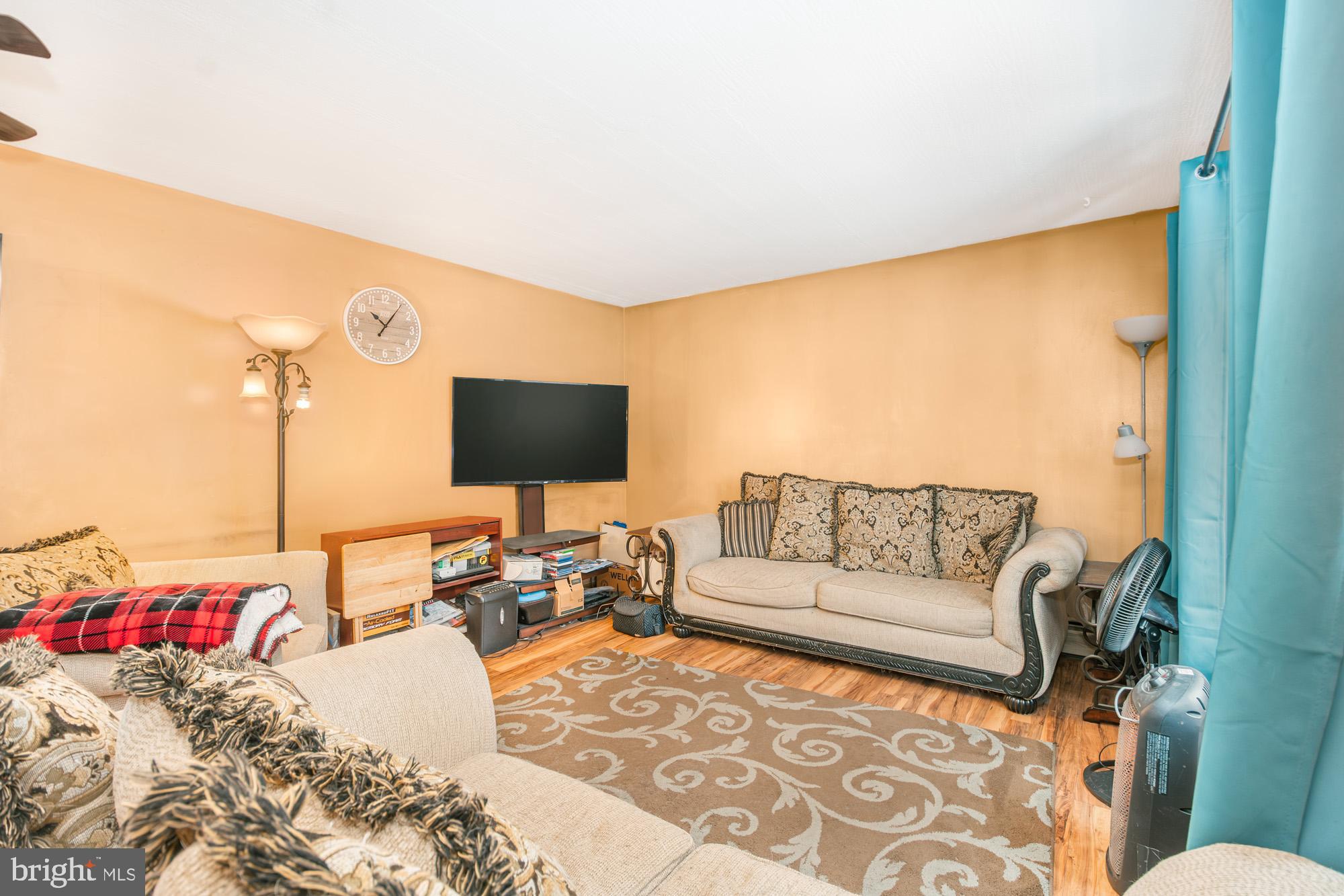 OAKLAND - Residential