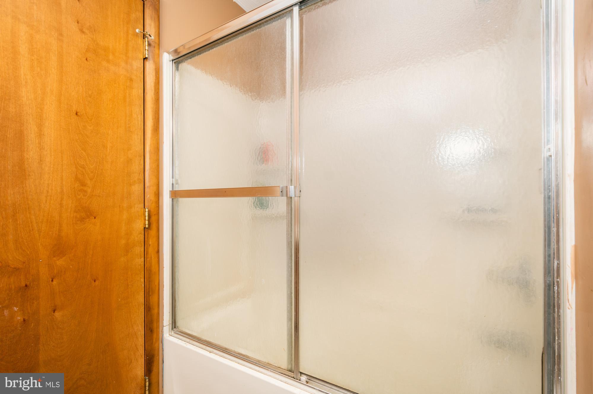 OAKLAND - Residential